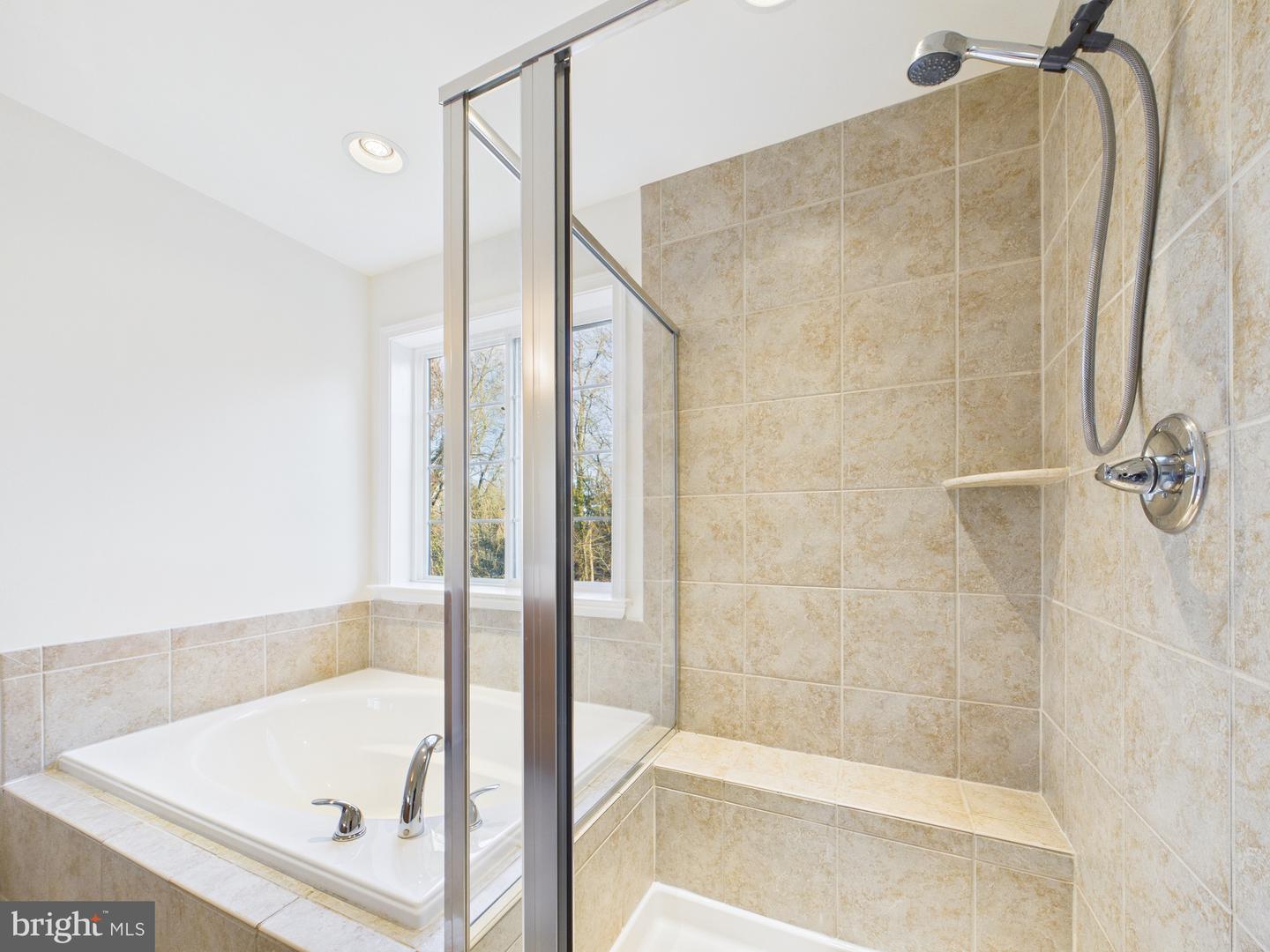 18213 JILLIAN LN, TRIANGLE, Virginia 22172, 5 Bedrooms Bedrooms, 9 Rooms Rooms,3 BathroomsBathrooms,Residential,For sale,18213 JILLIAN LN,VAPW2107012 MLS # VAPW2107012 18213 JILLIAN LN, TRIANGLE, Virginia 22172, 5 Bedrooms Bedrooms, 9 Rooms Rooms,3 BathroomsBathrooms,Residential,For sale,18213 JILLIAN LN,VAPW2107012 MLS # VAPW2107012