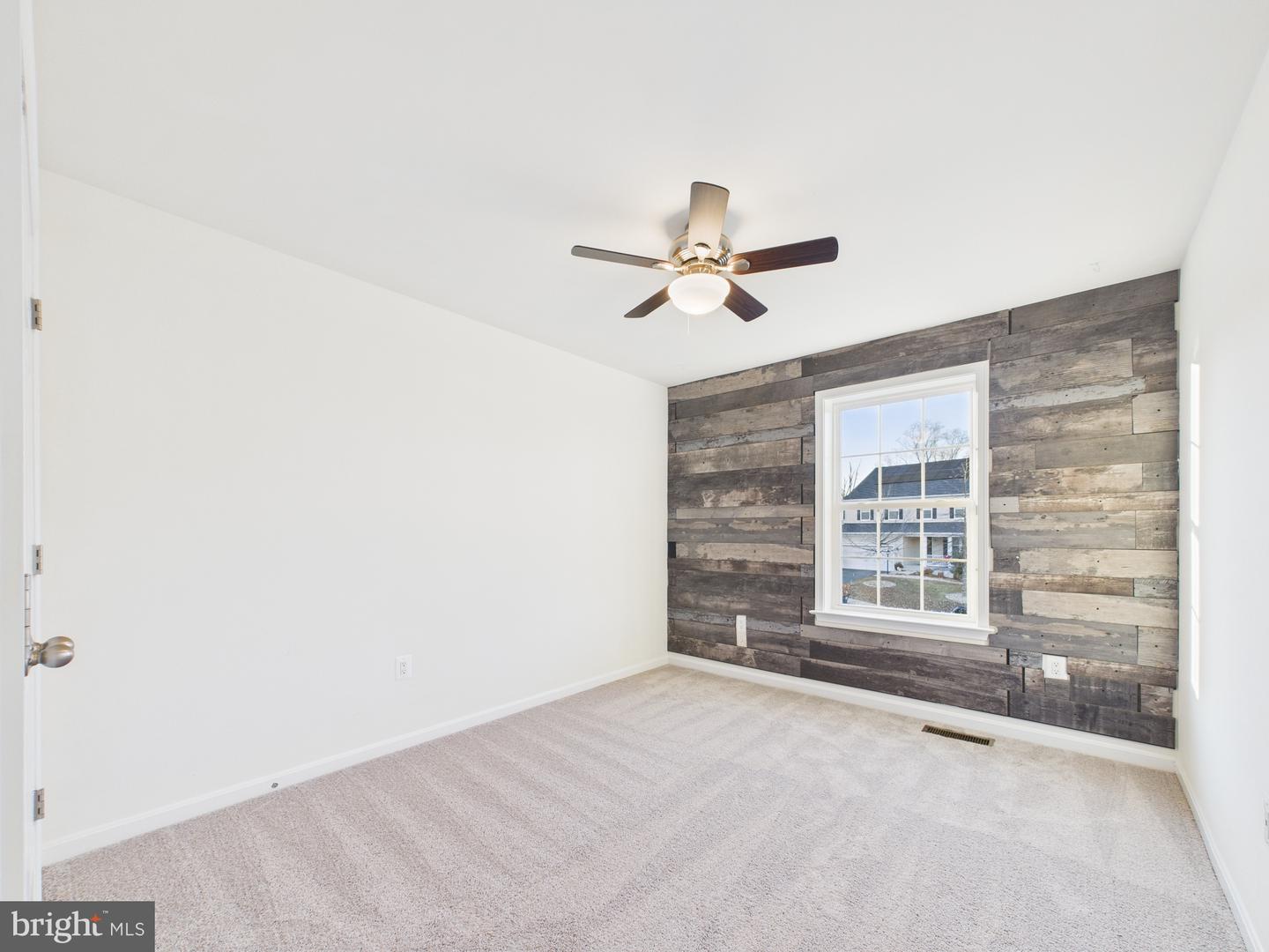 18213 JILLIAN LN, TRIANGLE, Virginia 22172, 5 Bedrooms Bedrooms, 9 Rooms Rooms,3 BathroomsBathrooms,Residential,For sale,18213 JILLIAN LN,VAPW2107012 MLS # VAPW2107012 18213 JILLIAN LN, TRIANGLE, Virginia 22172, 5 Bedrooms Bedrooms, 9 Rooms Rooms,3 BathroomsBathrooms,Residential,For sale,18213 JILLIAN LN,VAPW2107012 MLS # VAPW2107012