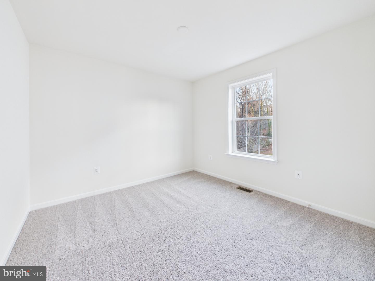 18213 JILLIAN LN, TRIANGLE, Virginia 22172, 5 Bedrooms Bedrooms, 9 Rooms Rooms,3 BathroomsBathrooms,Residential,For sale,18213 JILLIAN LN,VAPW2107012 MLS # VAPW2107012 18213 JILLIAN LN, TRIANGLE, Virginia 22172, 5 Bedrooms Bedrooms, 9 Rooms Rooms,3 BathroomsBathrooms,Residential,For sale,18213 JILLIAN LN,VAPW2107012 MLS # VAPW2107012