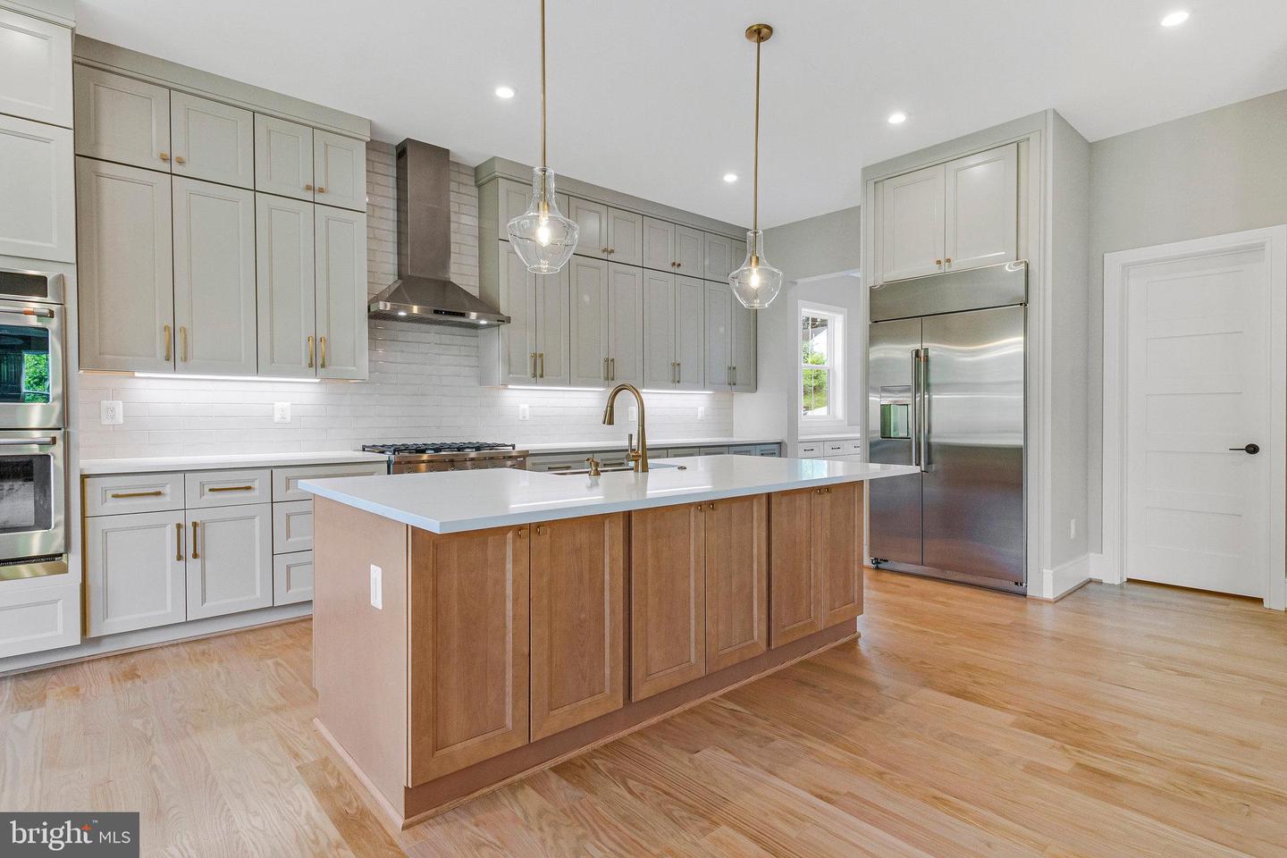 2300 MERIDIAN ST, FALLS CHURCH, Virginia 22046, 7 Bedrooms Bedrooms, ,6 BathroomsBathrooms,Residential,For sale,2300 MERIDIAN ST,VAFX2279362 MLS # VAFX2279362 2300 MERIDIAN ST, FALLS CHURCH, Virginia 22046, 7 Bedrooms Bedrooms, ,6 BathroomsBathrooms,Residential,For sale,2300 MERIDIAN ST,VAFX2279362 MLS # VAFX2279362