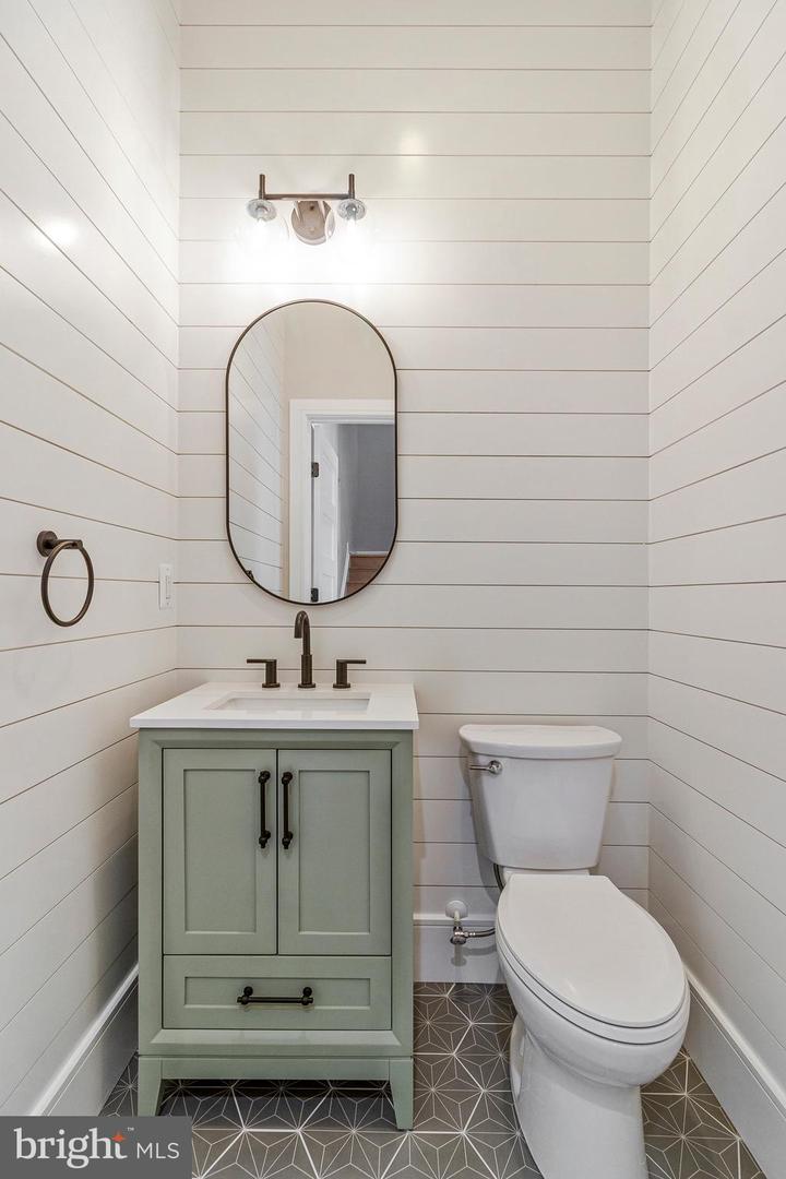 2300 MERIDIAN ST, FALLS CHURCH, Virginia 22046, 7 Bedrooms Bedrooms, ,6 BathroomsBathrooms,Residential,For sale,2300 MERIDIAN ST,VAFX2279362 MLS # VAFX2279362 2300 MERIDIAN ST, FALLS CHURCH, Virginia 22046, 7 Bedrooms Bedrooms, ,6 BathroomsBathrooms,Residential,For sale,2300 MERIDIAN ST,VAFX2279362 MLS # VAFX2279362