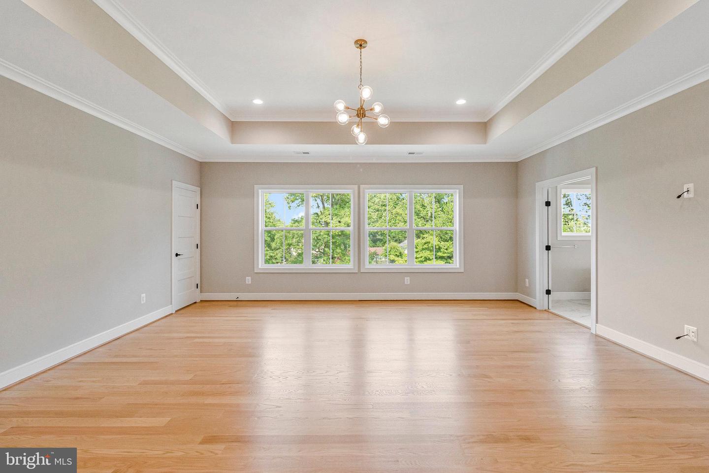 2300 MERIDIAN ST, FALLS CHURCH, Virginia 22046, 7 Bedrooms Bedrooms, ,6 BathroomsBathrooms,Residential,For sale,2300 MERIDIAN ST,VAFX2279362 MLS # VAFX2279362 2300 MERIDIAN ST, FALLS CHURCH, Virginia 22046, 7 Bedrooms Bedrooms, ,6 BathroomsBathrooms,Residential,For sale,2300 MERIDIAN ST,VAFX2279362 MLS # VAFX2279362