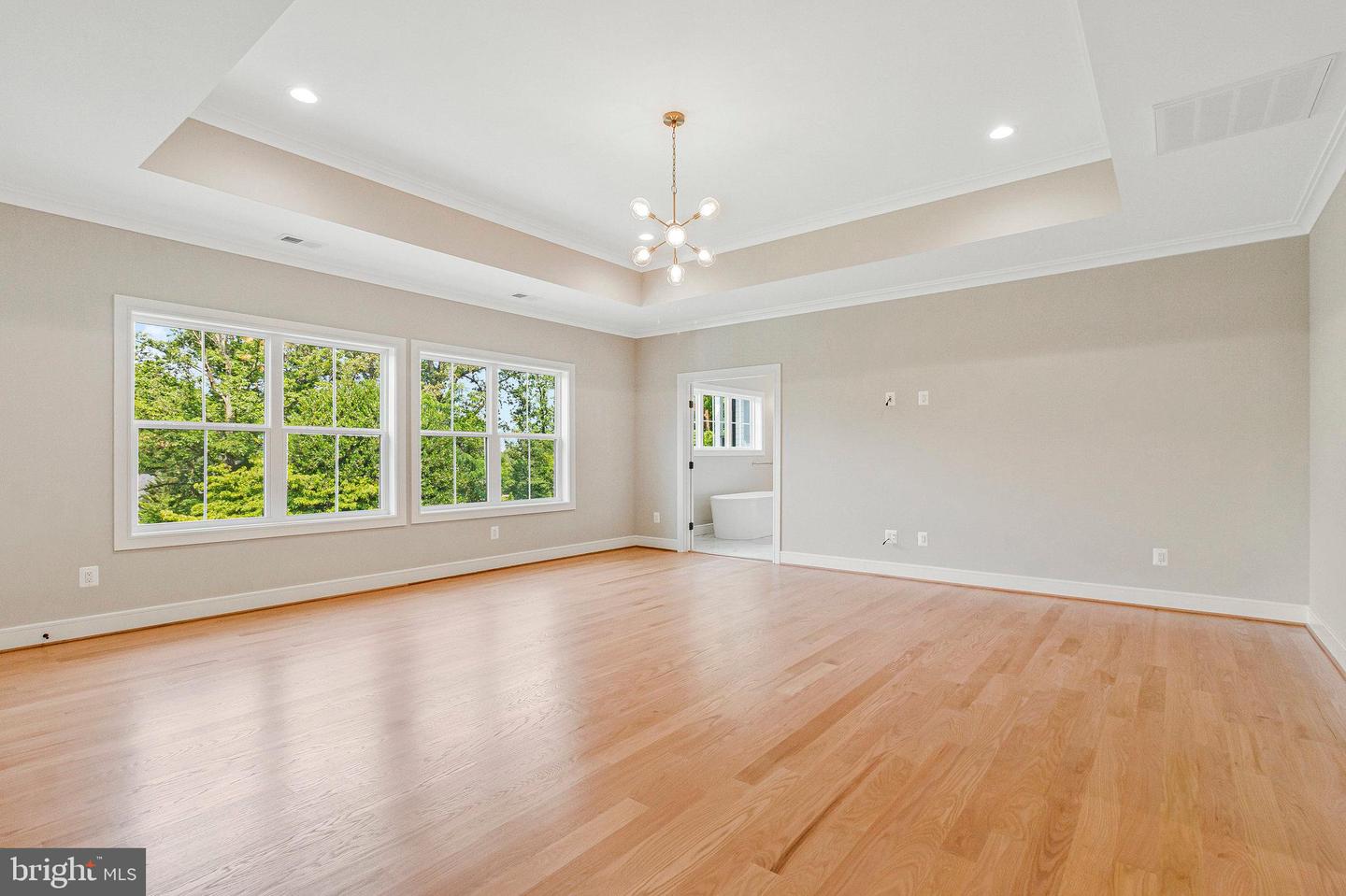 2300 MERIDIAN ST, FALLS CHURCH, Virginia 22046, 7 Bedrooms Bedrooms, ,6 BathroomsBathrooms,Residential,For sale,2300 MERIDIAN ST,VAFX2279362 MLS # VAFX2279362 2300 MERIDIAN ST, FALLS CHURCH, Virginia 22046, 7 Bedrooms Bedrooms, ,6 BathroomsBathrooms,Residential,For sale,2300 MERIDIAN ST,VAFX2279362 MLS # VAFX2279362