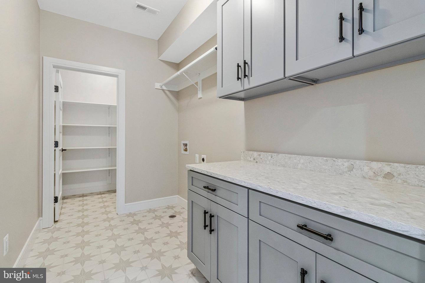 2300 MERIDIAN ST, FALLS CHURCH, Virginia 22046, 7 Bedrooms Bedrooms, ,6 BathroomsBathrooms,Residential,For sale,2300 MERIDIAN ST,VAFX2279362 MLS # VAFX2279362 2300 MERIDIAN ST, FALLS CHURCH, Virginia 22046, 7 Bedrooms Bedrooms, ,6 BathroomsBathrooms,Residential,For sale,2300 MERIDIAN ST,VAFX2279362 MLS # VAFX2279362