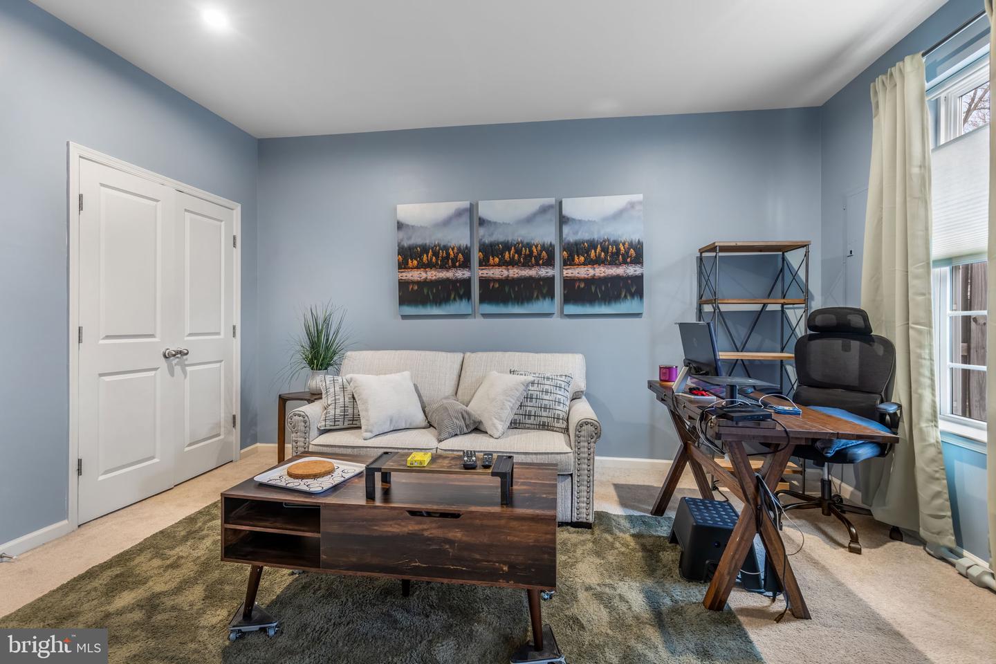 1592 DOROTHY LN, WOODBRIDGE, Virginia 22191, 4 Bedrooms Bedrooms, ,3 BathroomsBathrooms,Residential,For sale,1592 DOROTHY LN,VAPW2108030 MLS # VAPW2108030