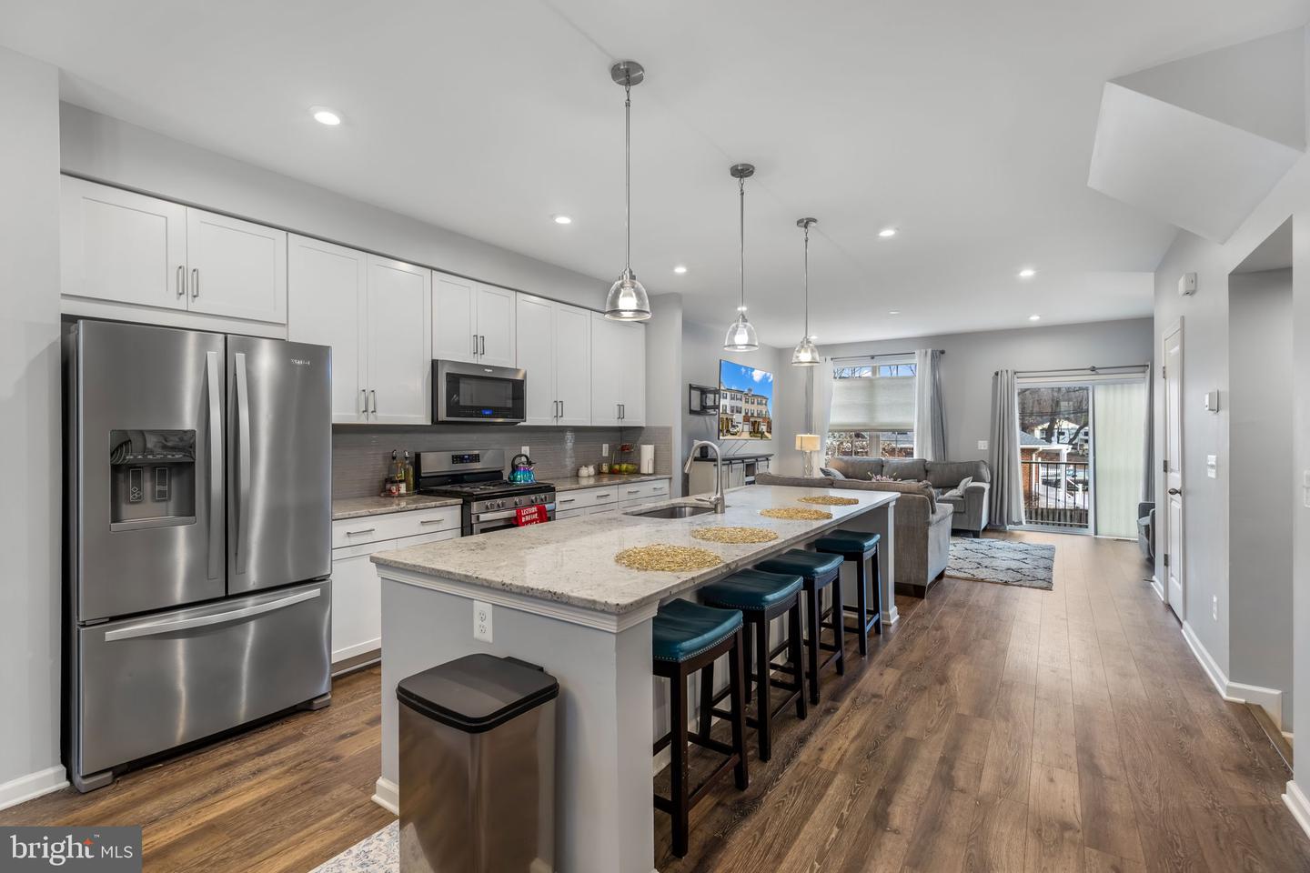 1592 DOROTHY LN, WOODBRIDGE, Virginia 22191, 4 Bedrooms Bedrooms, ,3 BathroomsBathrooms,Residential,For sale,1592 DOROTHY LN,VAPW2108030 MLS # VAPW2108030