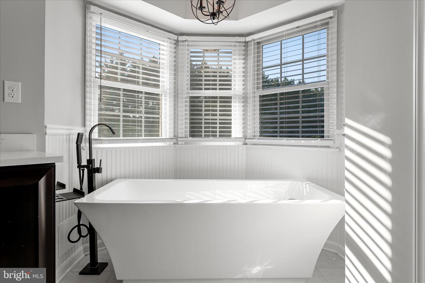 136 ROSE HILL LN, BERRYVILLE, Virginia 22611, 4 Bedrooms Bedrooms, ,3 BathroomsBathrooms,Residential,For sale,136 ROSE HILL LN,VACL2006250 MLS # VACL2006250