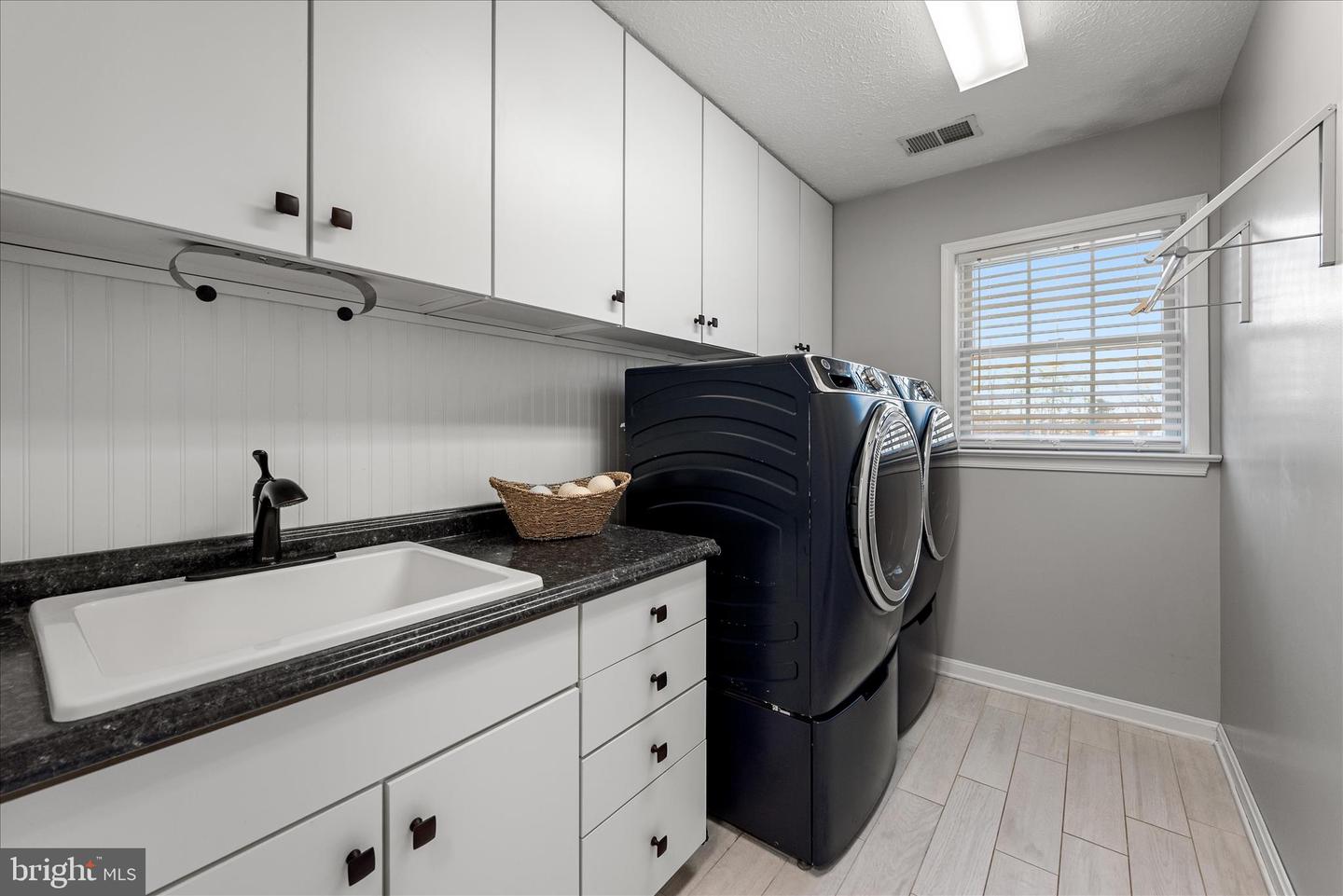 136 ROSE HILL LN, BERRYVILLE, Virginia 22611, 4 Bedrooms Bedrooms, ,3 BathroomsBathrooms,Residential,For sale,136 ROSE HILL LN,VACL2006250 MLS # VACL2006250