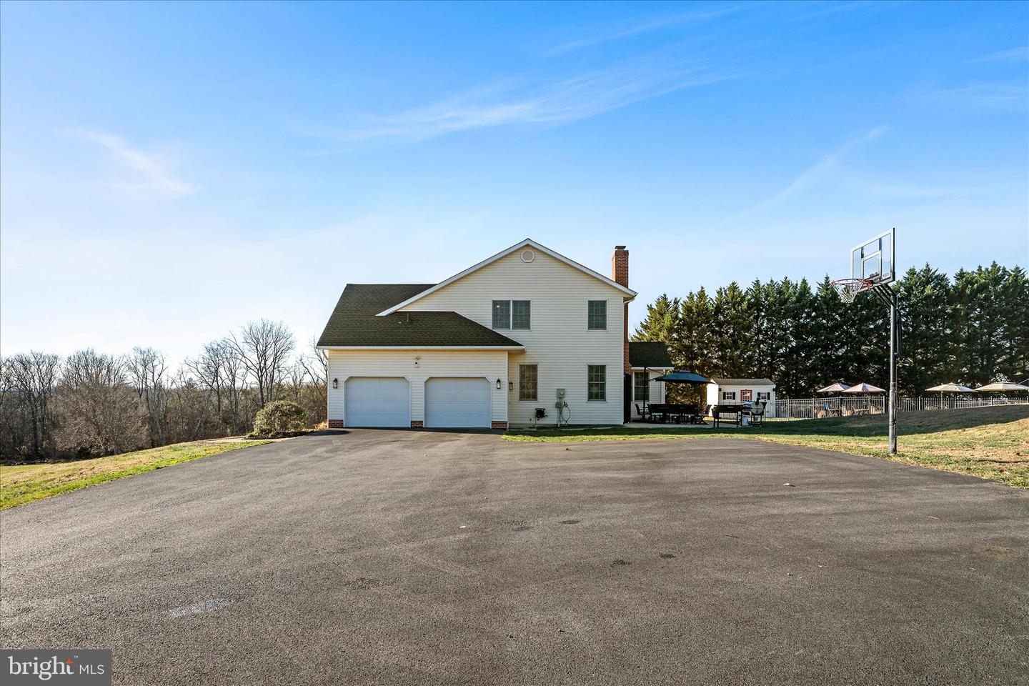 136 ROSE HILL LN, BERRYVILLE, Virginia 22611, 4 Bedrooms Bedrooms, ,3 BathroomsBathrooms,Residential,For sale,136 ROSE HILL LN,VACL2006250 MLS # VACL2006250