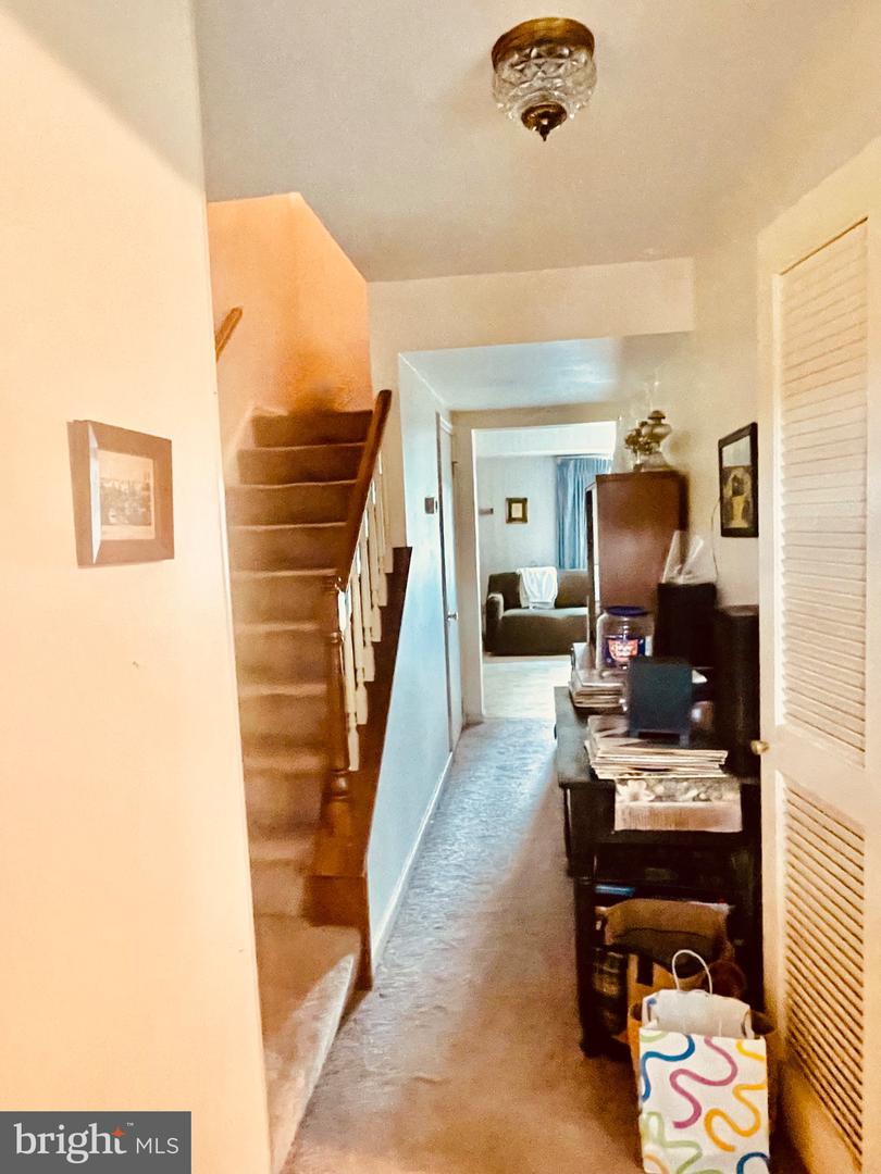 52C LEEDS CT, WARRENTON, Virginia 20186, 3 Bedrooms Bedrooms, 9 Rooms Rooms,2 BathroomsBathrooms,Residential,For sale,52C LEEDS CT,VAFQ2019796 MLS # VAFQ2019796