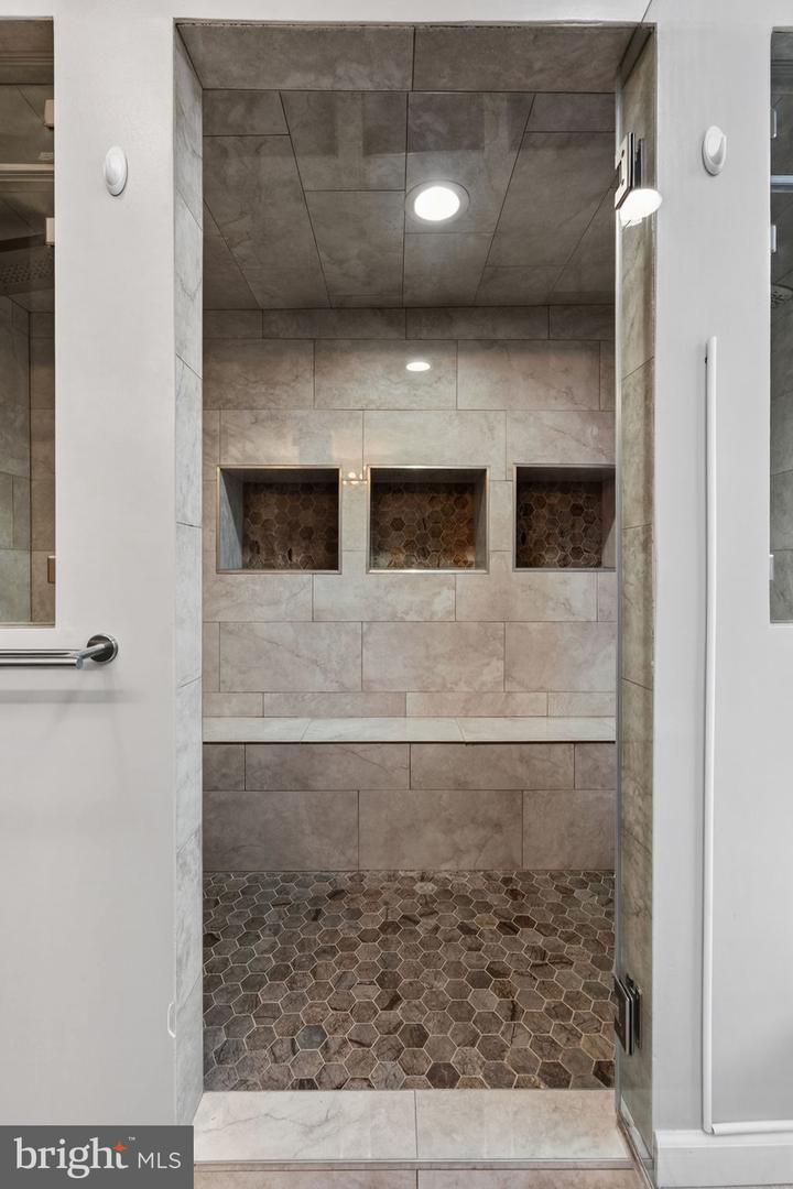 13142 NEW PARKLAND DR, HERNDON, Virginia 20171, 5 Bedrooms Bedrooms, 20 Rooms Rooms,6 BathroomsBathrooms,Residential,For sale,13142 NEW PARKLAND DR,VAFX2281088 MLS # VAFX2281088 13142 NEW PARKLAND DR, HERNDON, Virginia 20171, 5 Bedrooms Bedrooms, 20 Rooms Rooms,6 BathroomsBathrooms,Residential,For sale,13142 NEW PARKLAND DR,VAFX2281088 MLS # VAFX2281088