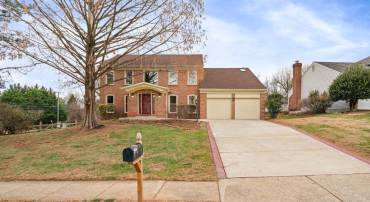 13142 NEW PARKLAND DR, HERNDON, Virginia 20171, 5 Bedrooms Bedrooms, 20 Rooms Rooms,6 BathroomsBathrooms,Residential,For sale,13142 NEW PARKLAND DR,VAFX2281088 MLS # VAFX2281088