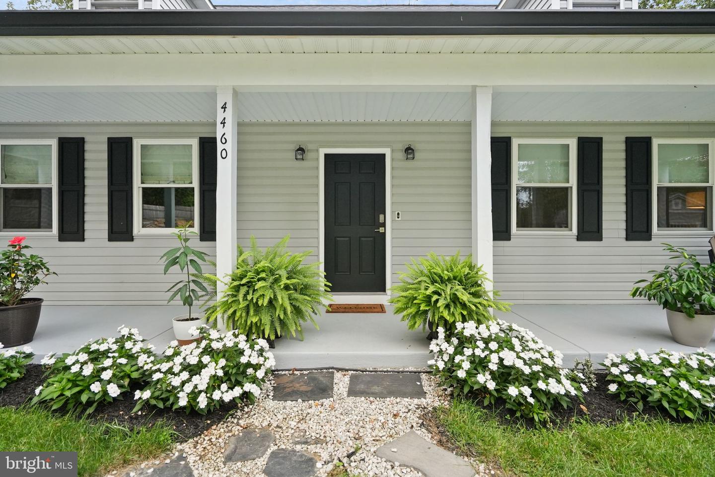 4460 SCOTTS RD, MARSHALL, Virginia 20115, 4 Bedrooms Bedrooms, 9 Rooms Rooms,4 BathroomsBathrooms,Residential,For sale,4460 SCOTTS RD,VAFQ2019808 MLS # VAFQ2019808