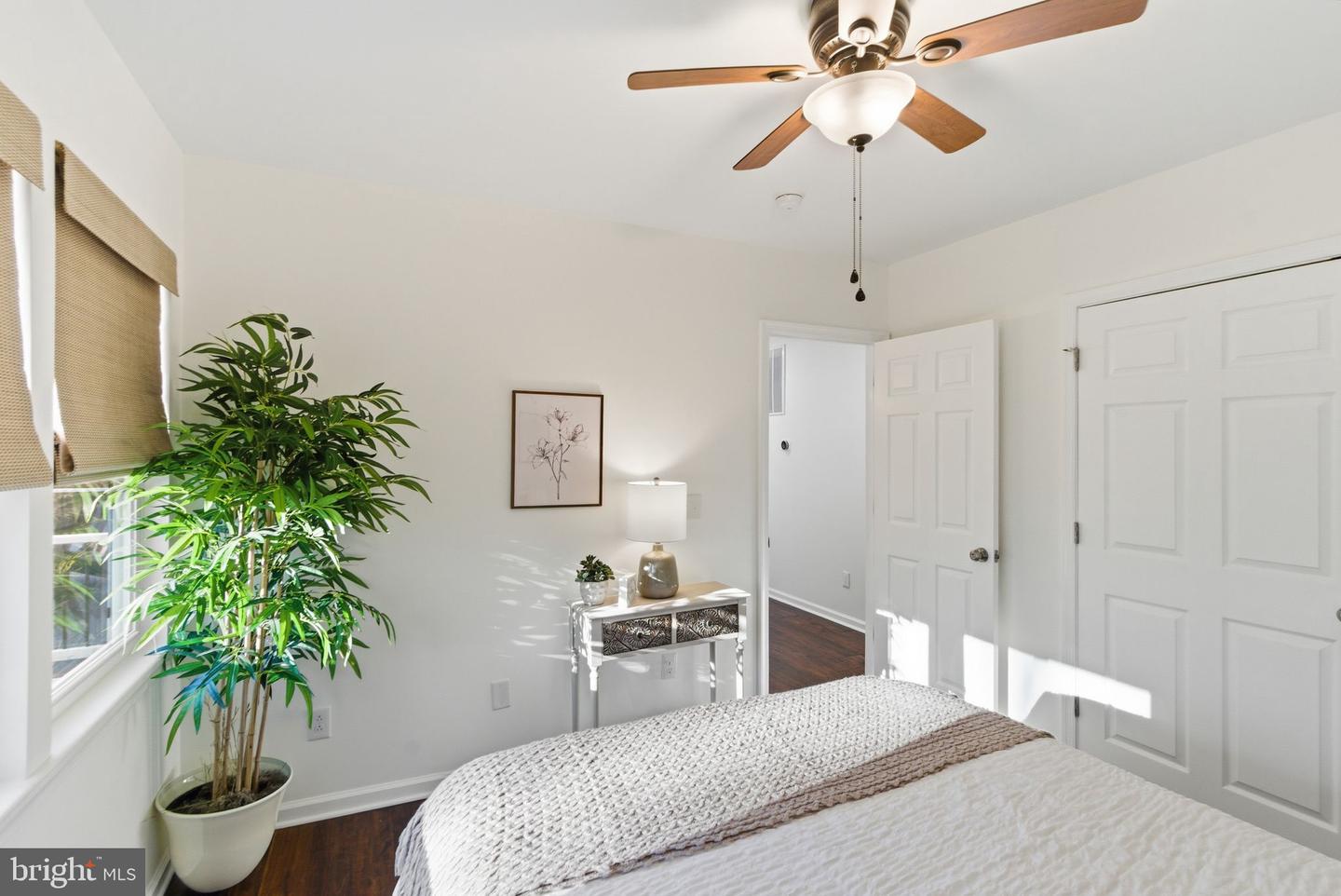 4460 SCOTTS RD, MARSHALL, Virginia 20115, 4 Bedrooms Bedrooms, 9 Rooms Rooms,4 BathroomsBathrooms,Residential,For sale,4460 SCOTTS RD,VAFQ2019808 MLS # VAFQ2019808