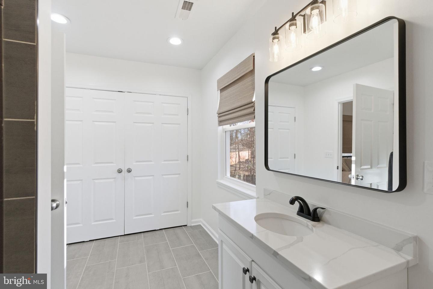 4460 SCOTTS RD, MARSHALL, Virginia 20115, 4 Bedrooms Bedrooms, 9 Rooms Rooms,4 BathroomsBathrooms,Residential,For sale,4460 SCOTTS RD,VAFQ2019808 MLS # VAFQ2019808