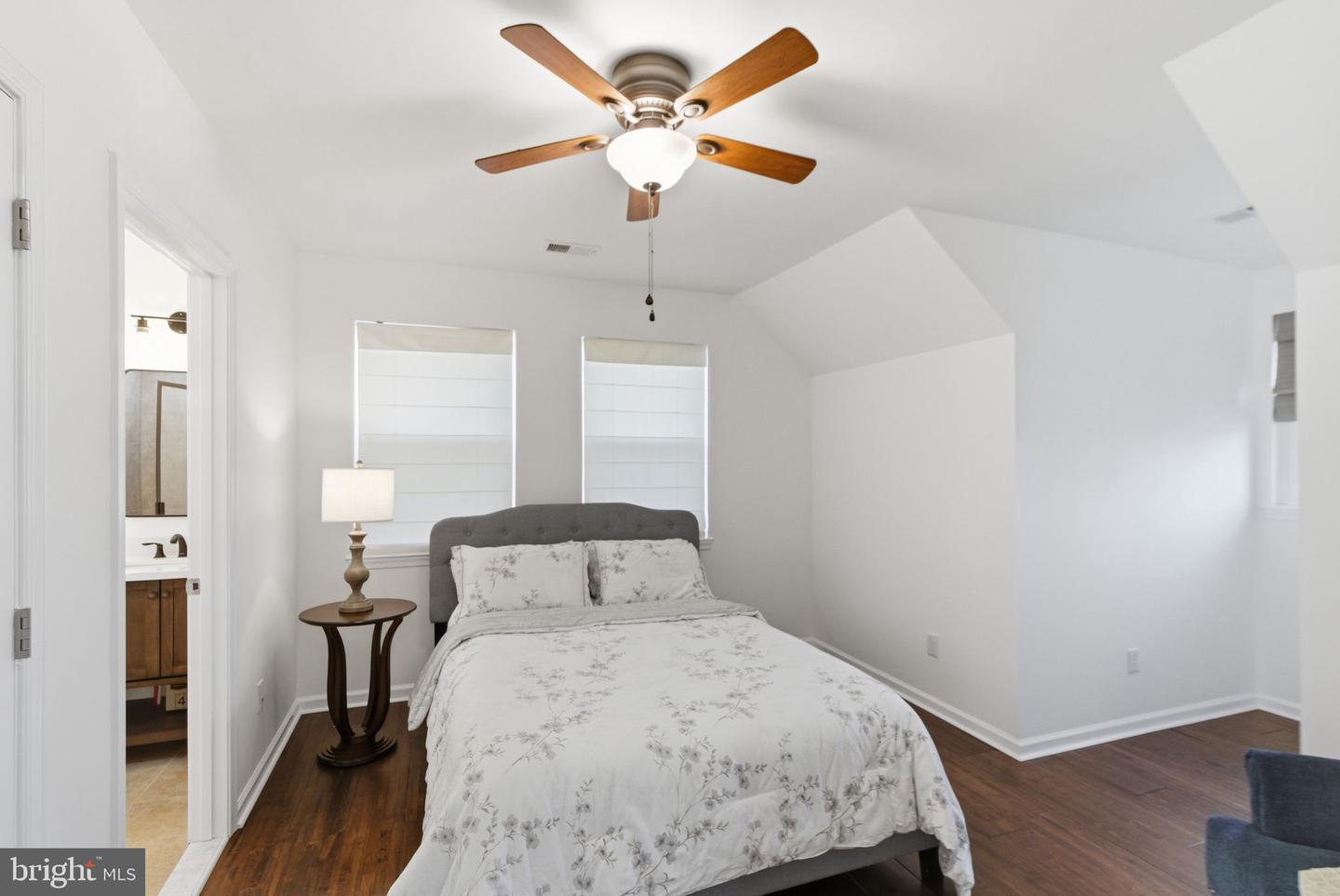 4460 SCOTTS RD, MARSHALL, Virginia 20115, 4 Bedrooms Bedrooms, 9 Rooms Rooms,4 BathroomsBathrooms,Residential,For sale,4460 SCOTTS RD,VAFQ2019808 MLS # VAFQ2019808