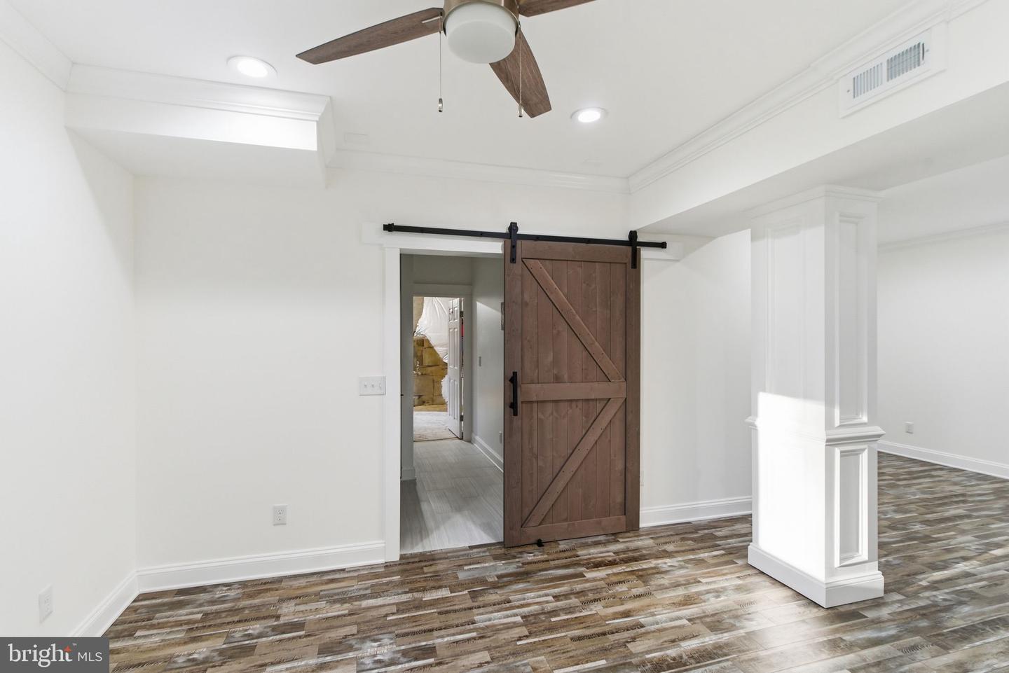 4460 SCOTTS RD, MARSHALL, Virginia 20115, 4 Bedrooms Bedrooms, 9 Rooms Rooms,4 BathroomsBathrooms,Residential,For sale,4460 SCOTTS RD,VAFQ2019808 MLS # VAFQ2019808