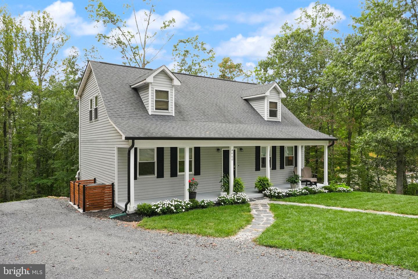 4460 SCOTTS RD, MARSHALL, Virginia 20115, 4 Bedrooms Bedrooms, 9 Rooms Rooms,4 BathroomsBathrooms,Residential,For sale,4460 SCOTTS RD,VAFQ2019808 MLS # VAFQ2019808