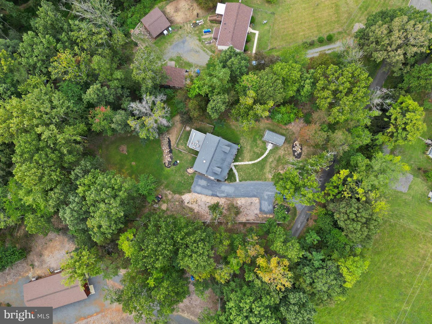 4460 SCOTTS RD, MARSHALL, Virginia 20115, 4 Bedrooms Bedrooms, 9 Rooms Rooms,4 BathroomsBathrooms,Residential,For sale,4460 SCOTTS RD,VAFQ2019808 MLS # VAFQ2019808