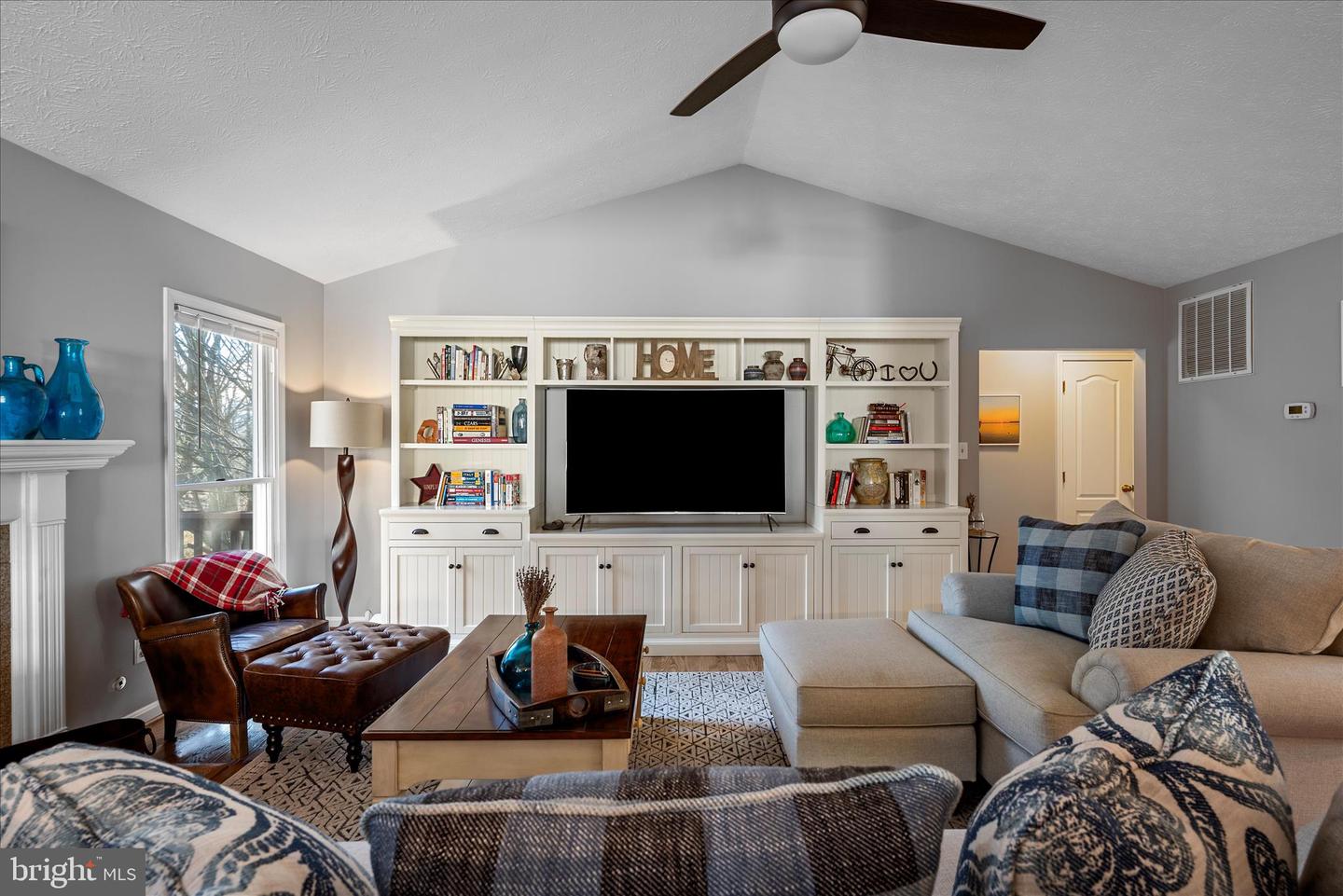 130 MILL RACE DR, WINCHESTER, Virginia 22602, 3 Bedrooms Bedrooms, ,2 BathroomsBathrooms,Residential,For sale,130 MILL RACE DR,VAFV2038484 MLS # VAFV2038484 130 MILL RACE DR, WINCHESTER, Virginia 22602, 3 Bedrooms Bedrooms, ,2 BathroomsBathrooms,Residential,For sale,130 MILL RACE DR,VAFV2038484 MLS # VAFV2038484