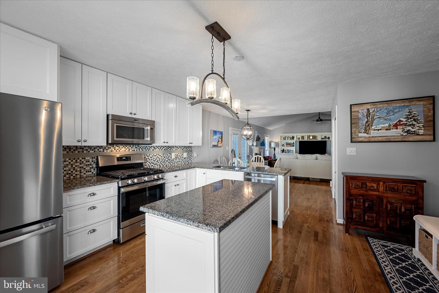 130 MILL RACE DR, WINCHESTER, Virginia 22602, 3 Bedrooms Bedrooms, ,2 BathroomsBathrooms,Residential,For sale,130 MILL RACE DR,VAFV2038484 MLS # VAFV2038484 130 MILL RACE DR, WINCHESTER, Virginia 22602, 3 Bedrooms Bedrooms, ,2 BathroomsBathrooms,Residential,For sale,130 MILL RACE DR,VAFV2038484 MLS # VAFV2038484