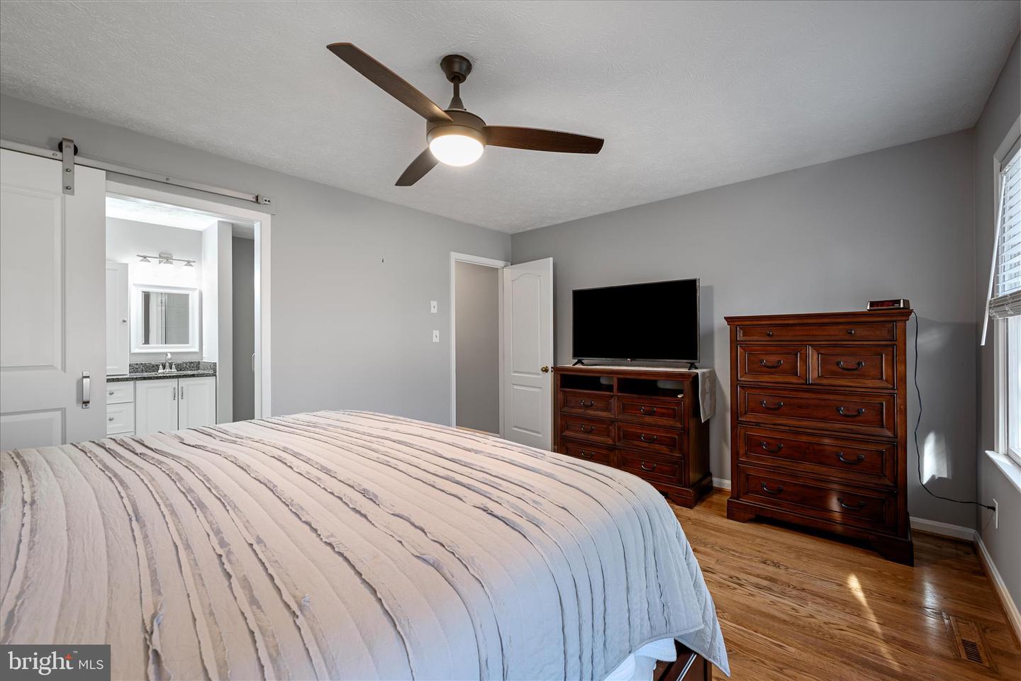 130 MILL RACE DR, WINCHESTER, Virginia 22602, 3 Bedrooms Bedrooms, ,2 BathroomsBathrooms,Residential,For sale,130 MILL RACE DR,VAFV2038484 MLS # VAFV2038484 130 MILL RACE DR, WINCHESTER, Virginia 22602, 3 Bedrooms Bedrooms, ,2 BathroomsBathrooms,Residential,For sale,130 MILL RACE DR,VAFV2038484 MLS # VAFV2038484