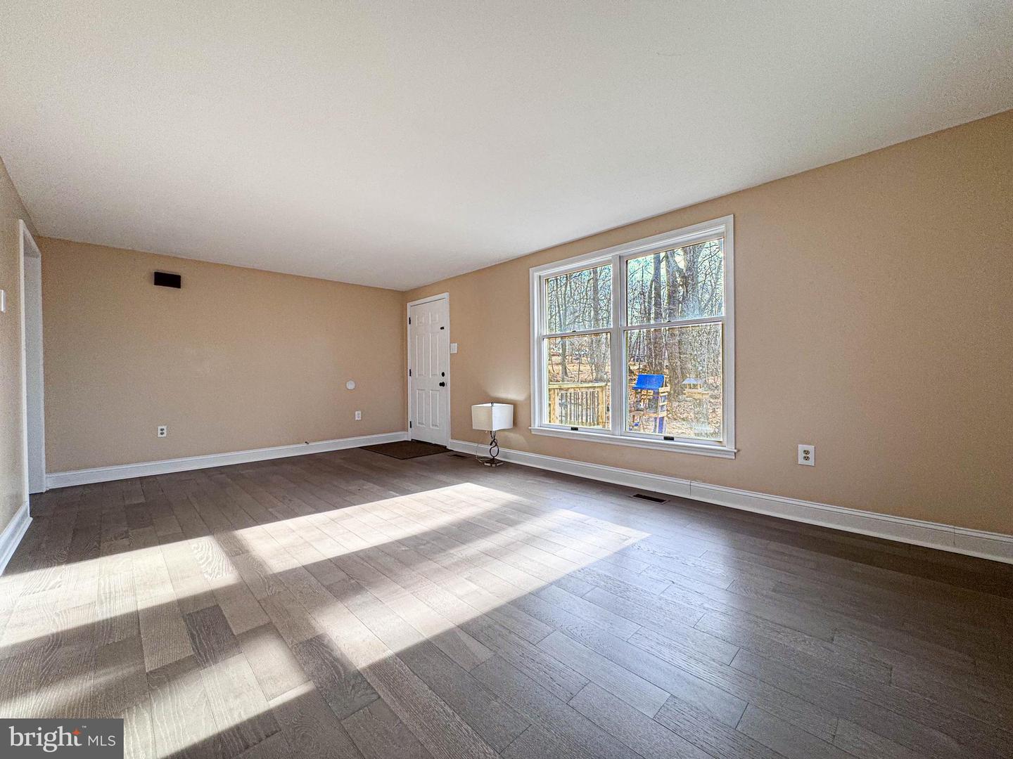 155 BALSAM LN, BLUEMONT, Virginia 20135, 3 Bedrooms Bedrooms, ,2 BathroomsBathrooms,Residential,For sale,155 BALSAM LN,VACL2006284 MLS # VACL2006284