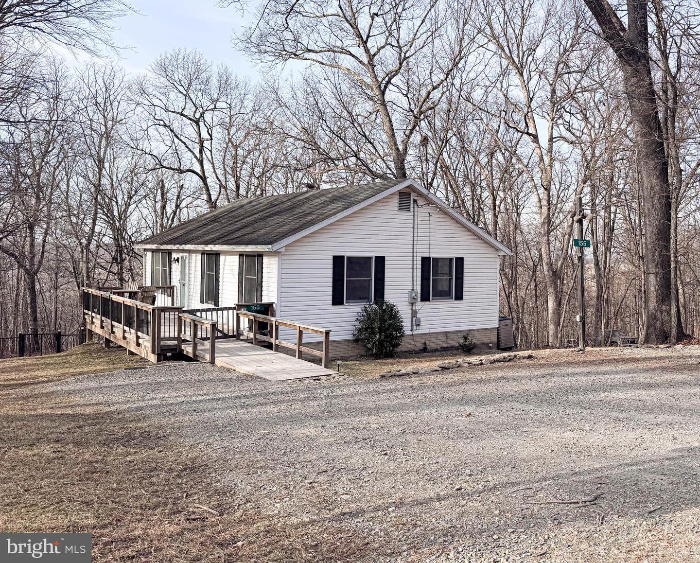 155 BALSAM LN, BLUEMONT, Virginia 20135, 3 Bedrooms Bedrooms, ,2 BathroomsBathrooms,Residential,For sale,155 BALSAM LN,VACL2006284 MLS # VACL2006284