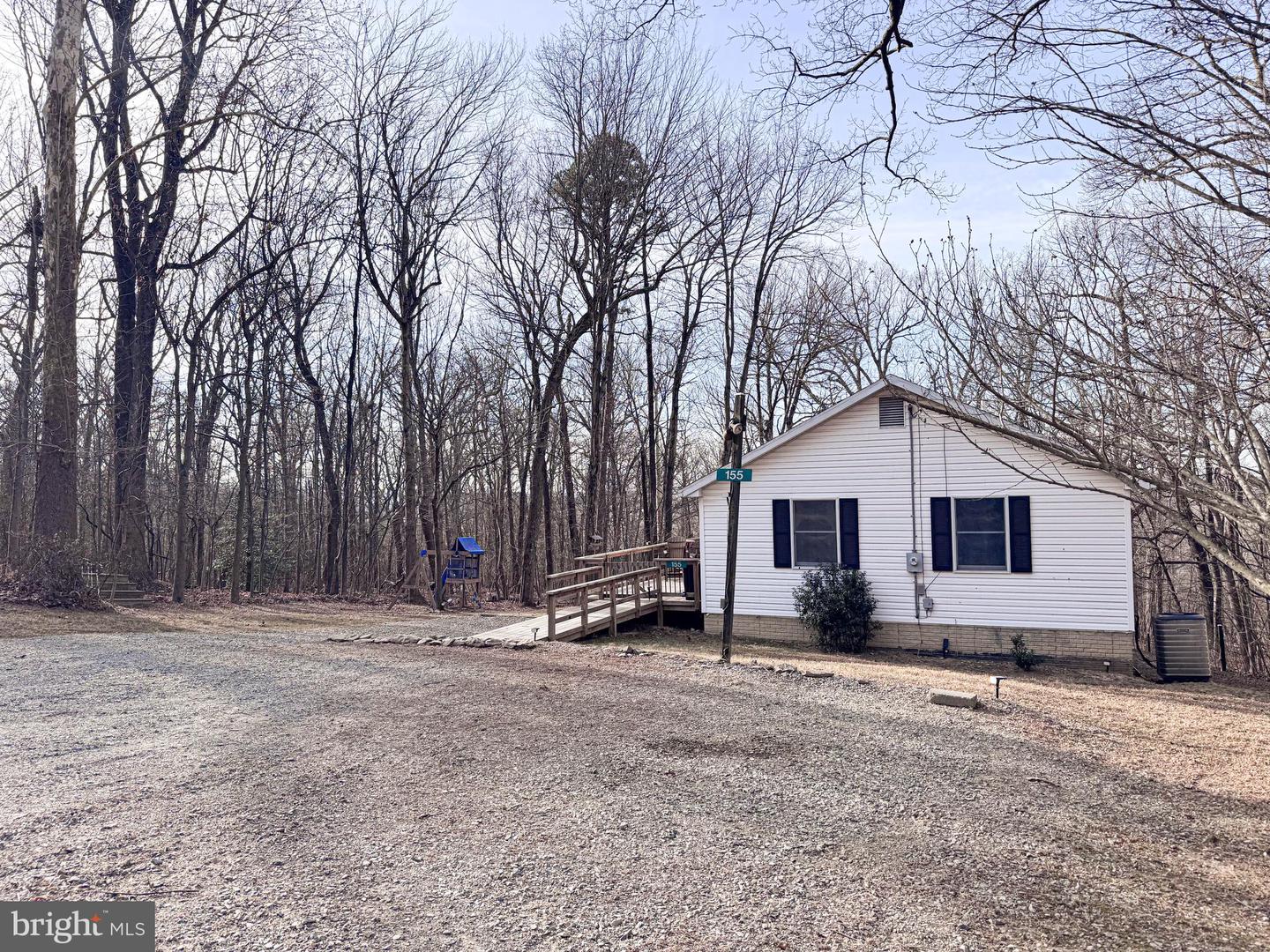 155 BALSAM LN, BLUEMONT, Virginia 20135, 3 Bedrooms Bedrooms, ,2 BathroomsBathrooms,Residential,For sale,155 BALSAM LN,VACL2006284 MLS # VACL2006284