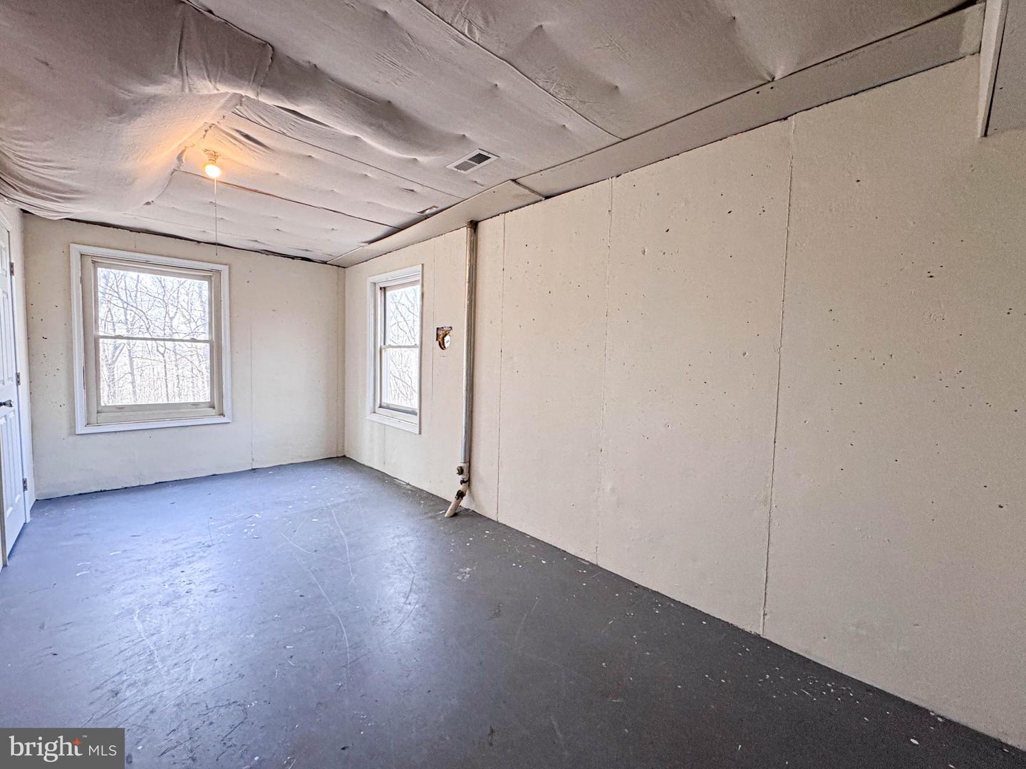 155 BALSAM LN, BLUEMONT, Virginia 20135, 3 Bedrooms Bedrooms, ,2 BathroomsBathrooms,Residential,For sale,155 BALSAM LN,VACL2006284 MLS # VACL2006284