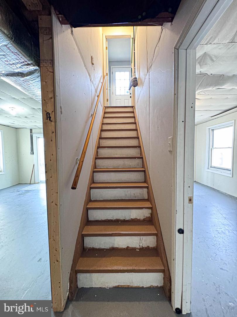 155 BALSAM LN, BLUEMONT, Virginia 20135, 3 Bedrooms Bedrooms, ,2 BathroomsBathrooms,Residential,For sale,155 BALSAM LN,VACL2006284 MLS # VACL2006284