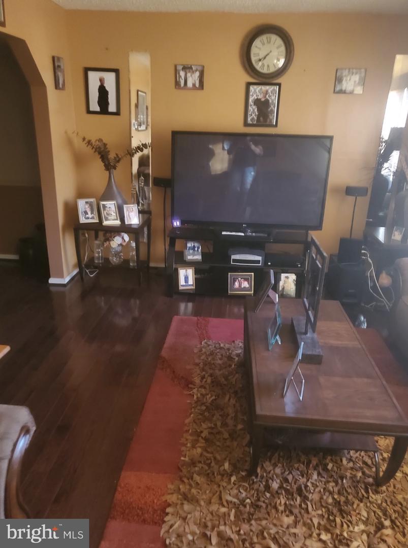 4927 JUST ST NE, WASHINGTON, District Of Columbia 20019, 3 Bedrooms Bedrooms, ,1 BathroomBathrooms,Residential,For sale,4927 JUST ST NE,DCDC2235492 MLS # DCDC2235492