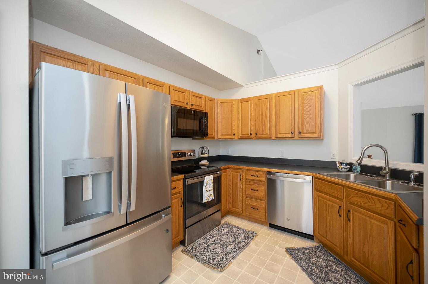 102 SEVEN PINES DR, LOCUST GROVE, Virginia 22508, 5 Bedrooms Bedrooms, 8 Rooms Rooms,3 BathroomsBathrooms,Residential,For sale,102 SEVEN PINES DR,VAOR2012956 MLS # VAOR2012956