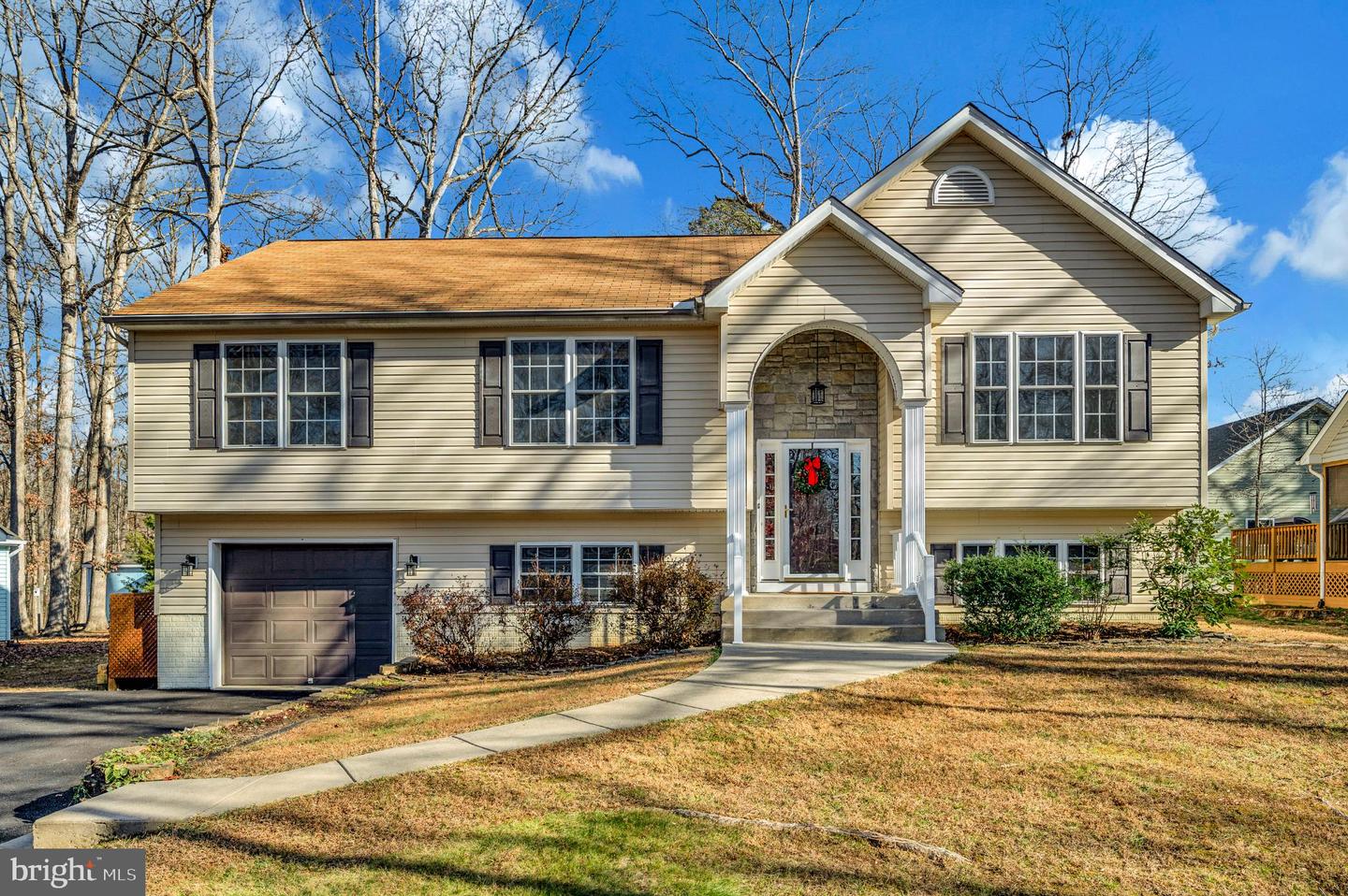 102 SEVEN PINES DR, LOCUST GROVE, Virginia 22508, 5 Bedrooms Bedrooms, 8 Rooms Rooms,3 BathroomsBathrooms,Residential,For sale,102 SEVEN PINES DR,VAOR2012956 MLS # VAOR2012956