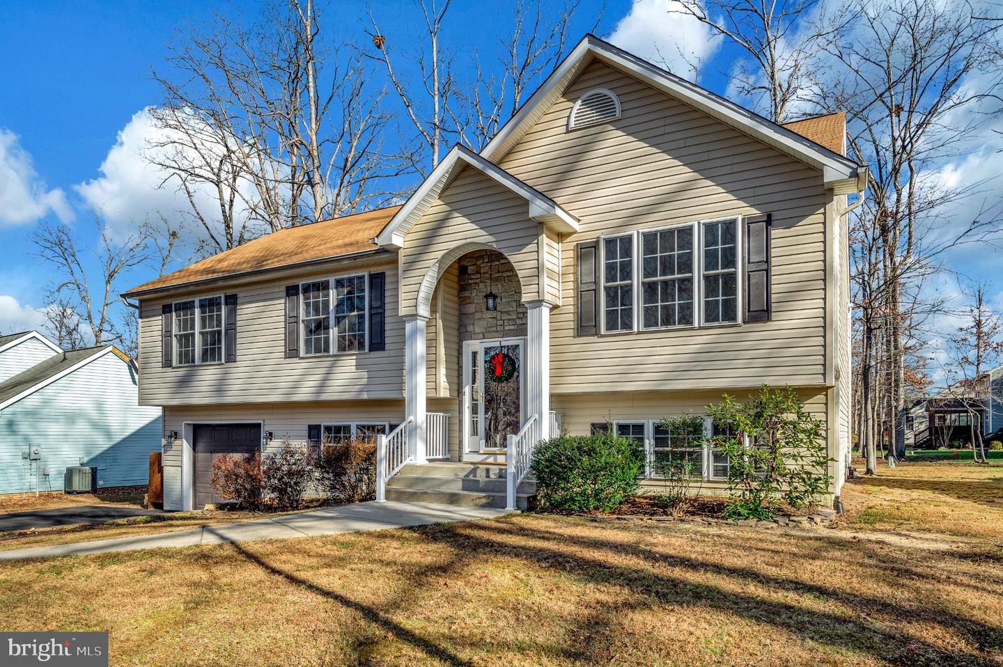 102 SEVEN PINES DR, LOCUST GROVE, Virginia 22508, 5 Bedrooms Bedrooms, 8 Rooms Rooms,3 BathroomsBathrooms,Residential,For sale,102 SEVEN PINES DR,VAOR2012956 MLS # VAOR2012956