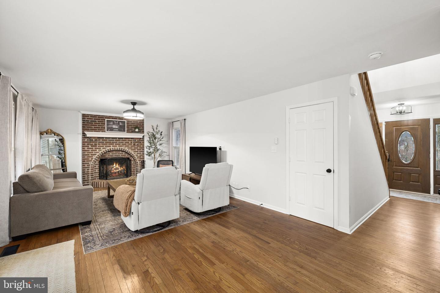 41 BALDWIN DR, FREDERICKSBURG, Virginia 22406, 5 Bedrooms Bedrooms, ,3 BathroomsBathrooms,Residential,For sale,41 BALDWIN DR,VAST2044708 MLS # VAST2044708