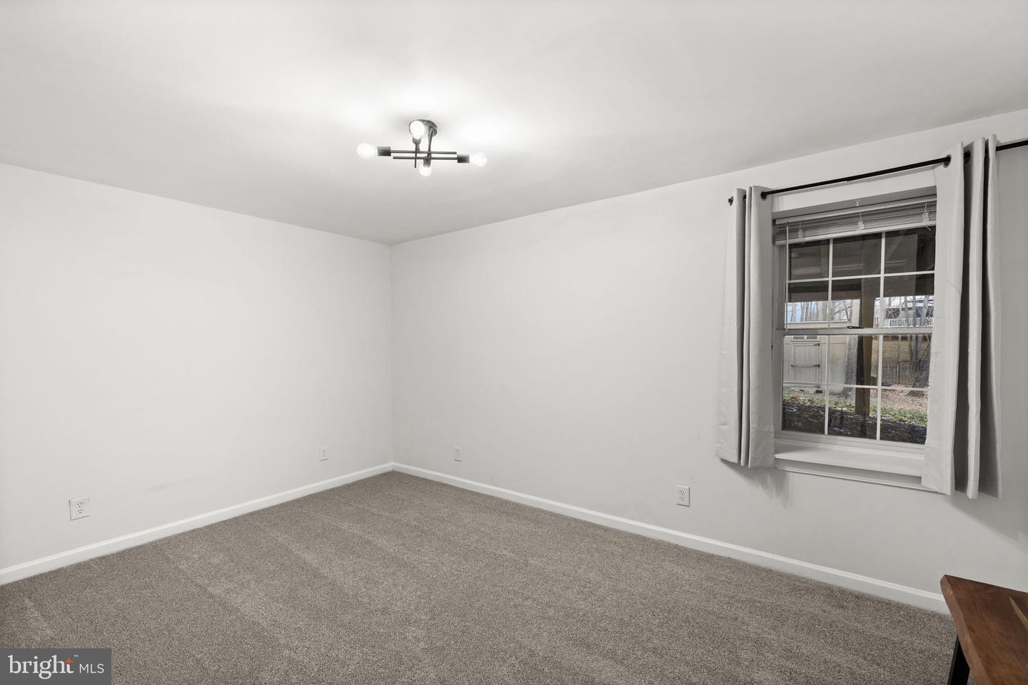 41 BALDWIN DR, FREDERICKSBURG, Virginia 22406, 5 Bedrooms Bedrooms, ,3 BathroomsBathrooms,Residential,For sale,41 BALDWIN DR,VAST2044708 MLS # VAST2044708