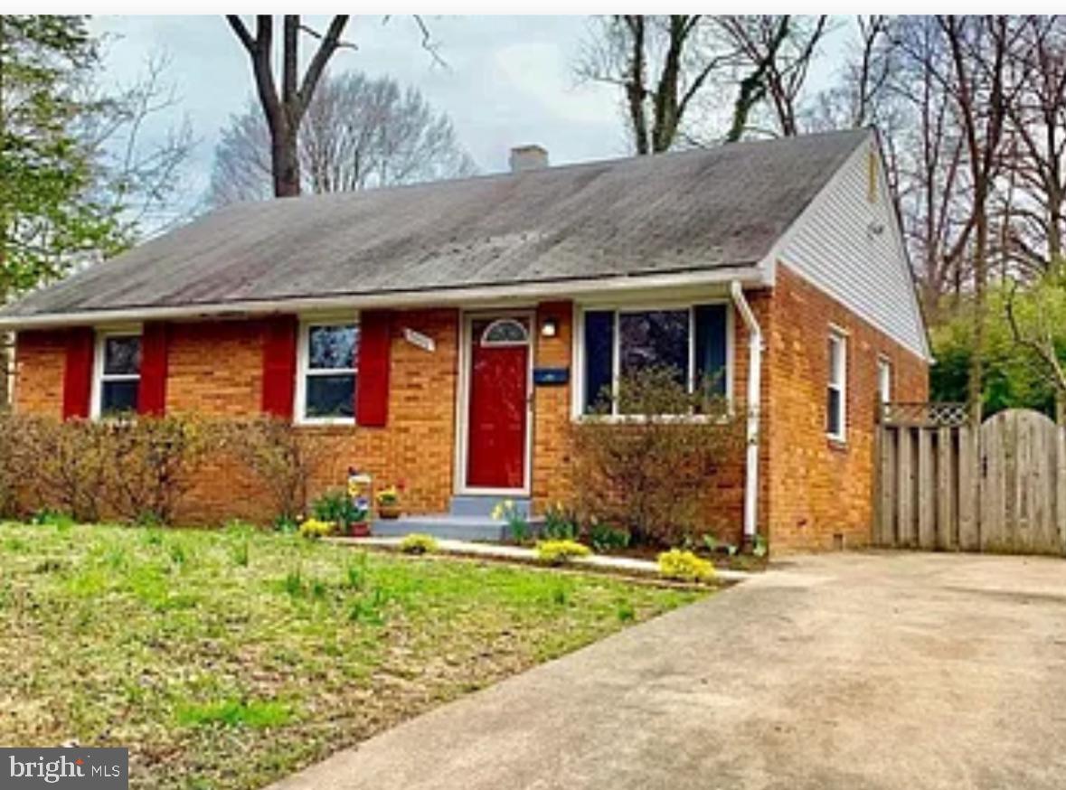 7400 SPORTSMAN DR, FALLS CHURCH, Virginia 22043, 3 Bedrooms Bedrooms, ,2 BathroomsBathrooms,Residential,For sale,7400 SPORTSMAN DR,VAFX2283088 MLS # VAFX2283088 7400 SPORTSMAN DR, FALLS CHURCH, Virginia 22043, 3 Bedrooms Bedrooms, ,2 BathroomsBathrooms,Residential,For sale,7400 SPORTSMAN DR,VAFX2283088 MLS # VAFX2283088