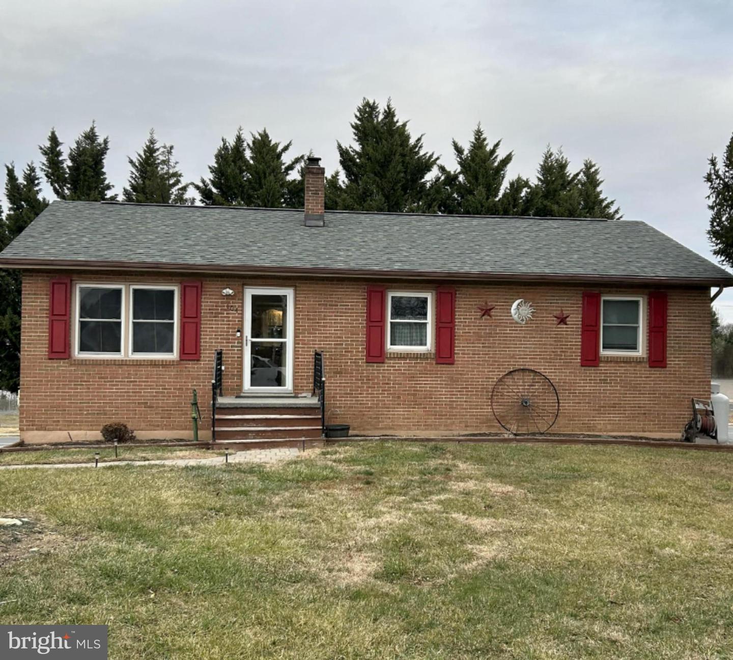 104 LINWOOD CT, STEPHENS CITY, Virginia 22655, 3 Bedrooms Bedrooms, 9 Rooms Rooms,2 BathroomsBathrooms,Residential,For sale,104 LINWOOD CT,VAFV2038602 MLS # VAFV2038602 104 LINWOOD CT, STEPHENS CITY, Virginia 22655, 3 Bedrooms Bedrooms, 9 Rooms Rooms,2 BathroomsBathrooms,Residential,For sale,104 LINWOOD CT,VAFV2038602 MLS # VAFV2038602