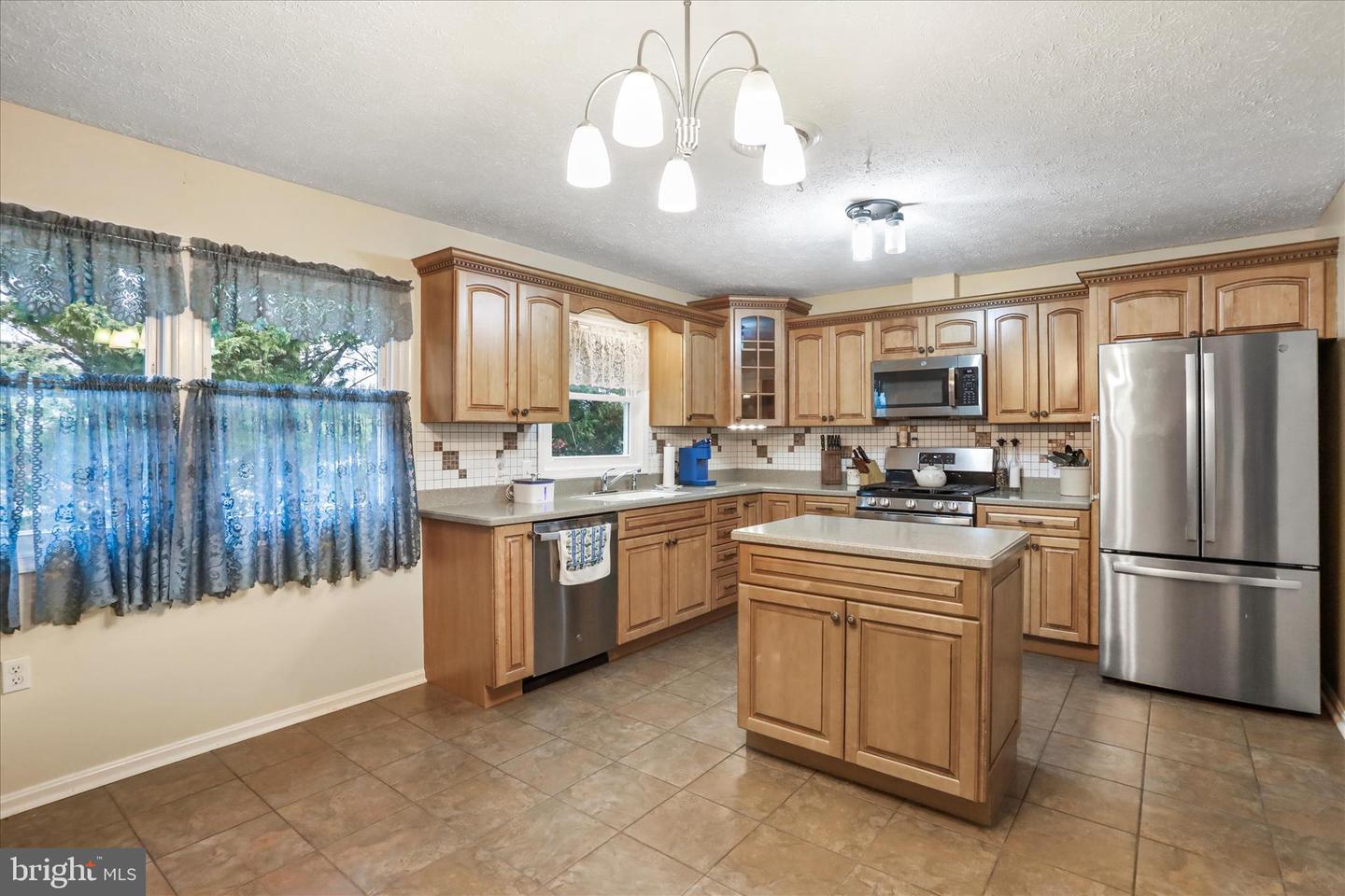 104 LINWOOD CT, STEPHENS CITY, Virginia 22655, 3 Bedrooms Bedrooms, 9 Rooms Rooms,2 BathroomsBathrooms,Residential,For sale,104 LINWOOD CT,VAFV2038602 MLS # VAFV2038602 104 LINWOOD CT, STEPHENS CITY, Virginia 22655, 3 Bedrooms Bedrooms, 9 Rooms Rooms,2 BathroomsBathrooms,Residential,For sale,104 LINWOOD CT,VAFV2038602 MLS # VAFV2038602