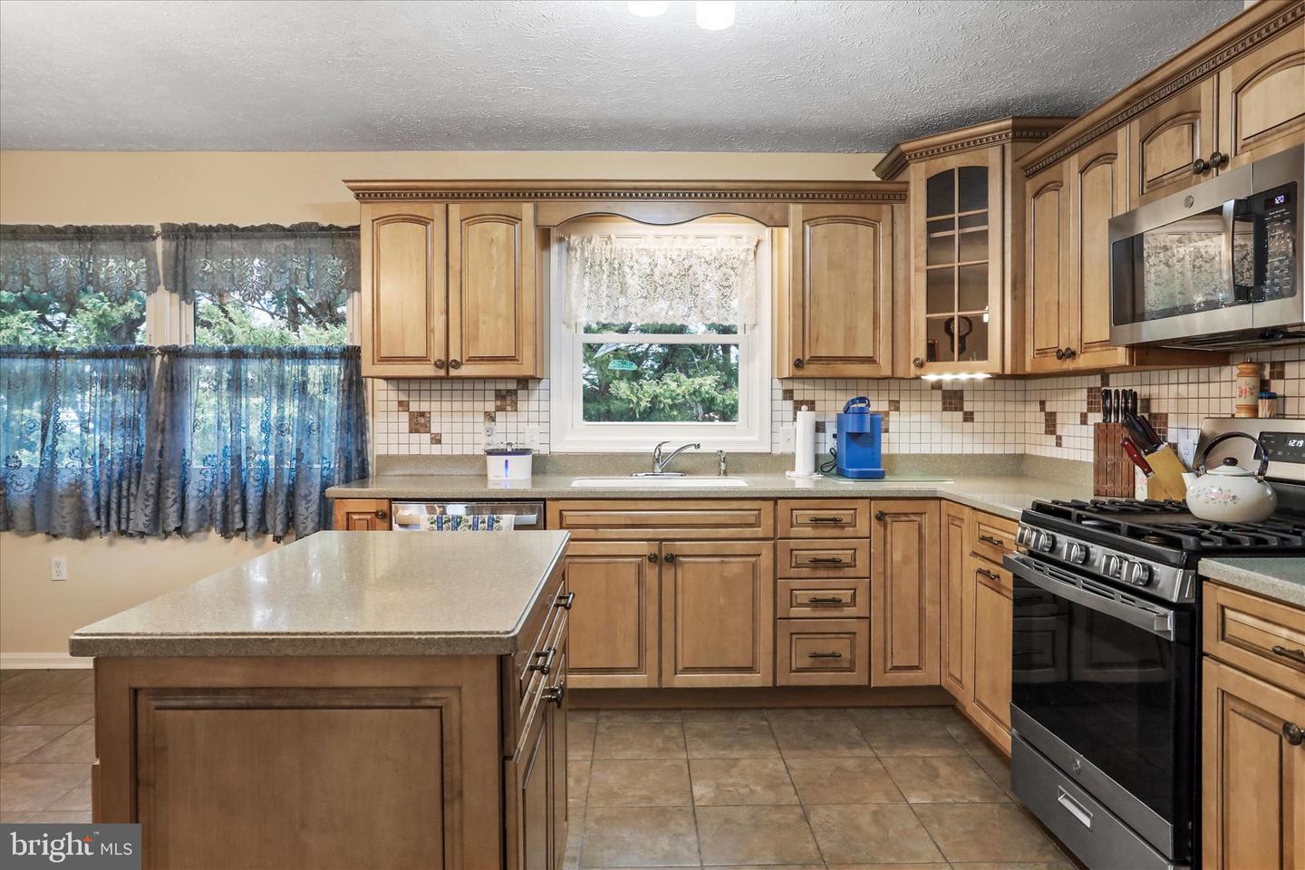 104 LINWOOD CT, STEPHENS CITY, Virginia 22655, 3 Bedrooms Bedrooms, 9 Rooms Rooms,2 BathroomsBathrooms,Residential,For sale,104 LINWOOD CT,VAFV2038602 MLS # VAFV2038602 104 LINWOOD CT, STEPHENS CITY, Virginia 22655, 3 Bedrooms Bedrooms, 9 Rooms Rooms,2 BathroomsBathrooms,Residential,For sale,104 LINWOOD CT,VAFV2038602 MLS # VAFV2038602