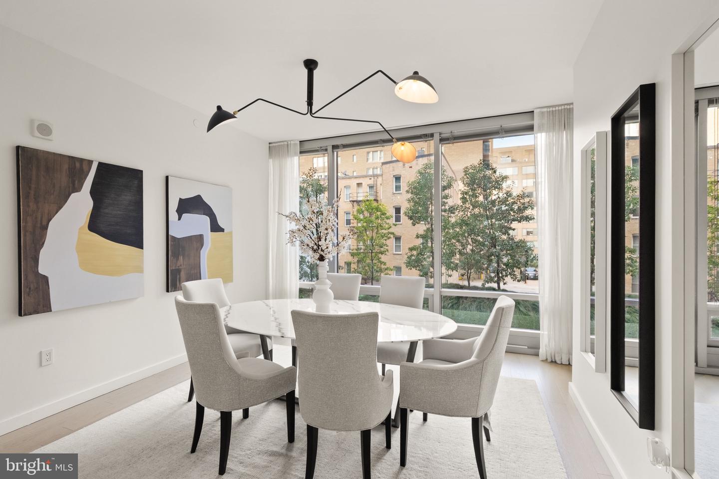 1111 24TH ST NW #27, WASHINGTON, District Of Columbia 20037, 2 Bedrooms Bedrooms, 4 Rooms Rooms,2 BathroomsBathrooms,Residential,For sale,1111 24TH ST NW #27,DCDC2238934 MLS # DCDC2238934