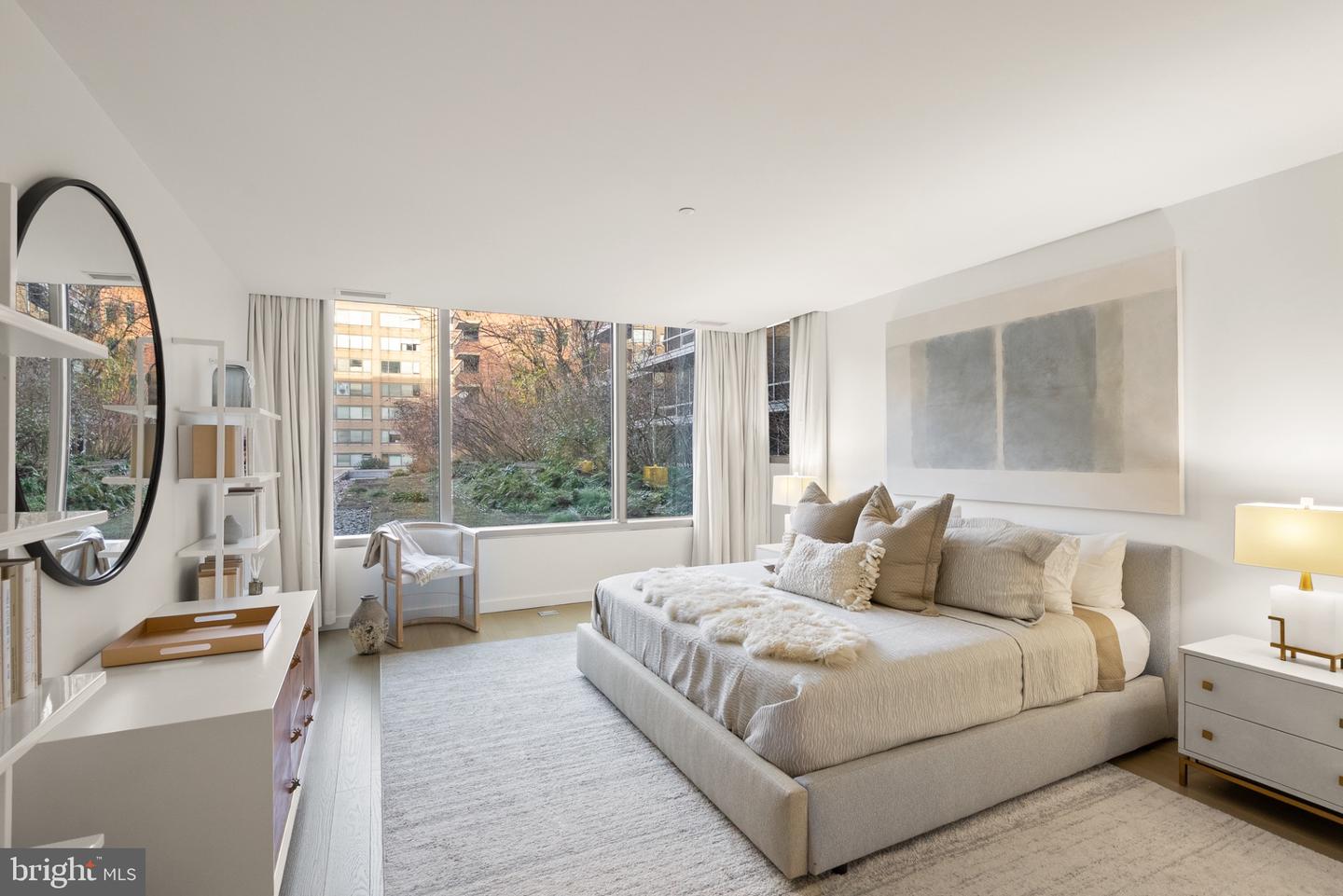 1111 24TH ST NW #27, WASHINGTON, District Of Columbia 20037, 2 Bedrooms Bedrooms, 4 Rooms Rooms,2 BathroomsBathrooms,Residential,For sale,1111 24TH ST NW #27,DCDC2238934 MLS # DCDC2238934