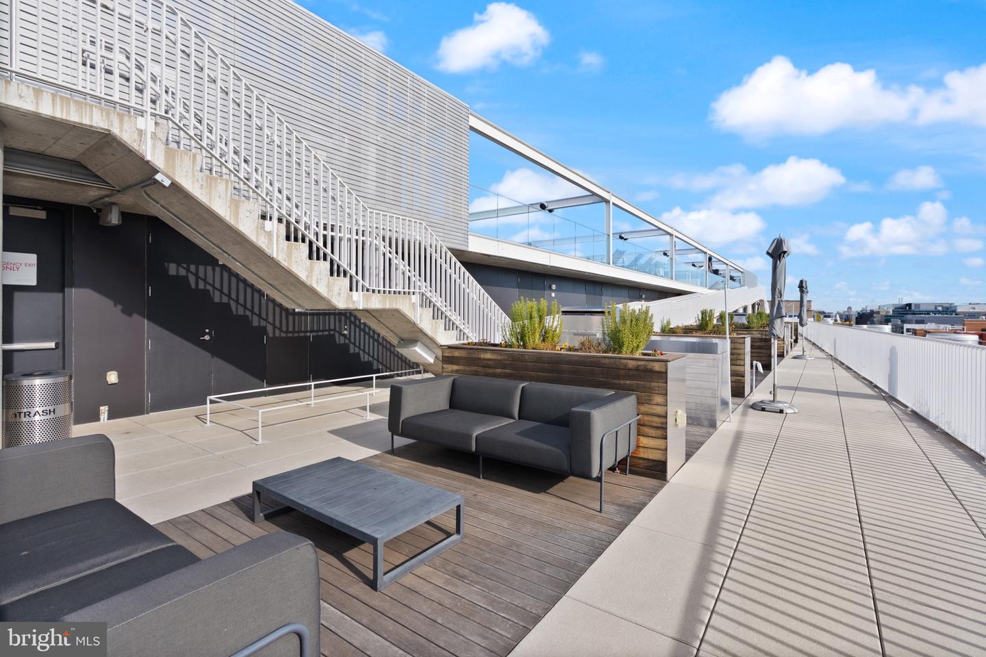 1111 24TH ST NW #27, WASHINGTON, District Of Columbia 20037, 2 Bedrooms Bedrooms, 4 Rooms Rooms,2 BathroomsBathrooms,Residential,For sale,1111 24TH ST NW #27,DCDC2238934 MLS # DCDC2238934