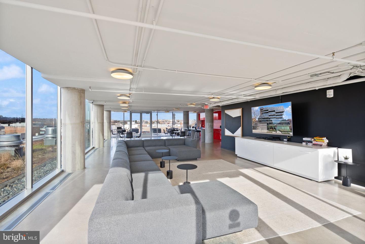 1111 24TH ST NW #27, WASHINGTON, District Of Columbia 20037, 2 Bedrooms Bedrooms, 4 Rooms Rooms,2 BathroomsBathrooms,Residential,For sale,1111 24TH ST NW #27,DCDC2238934 MLS # DCDC2238934