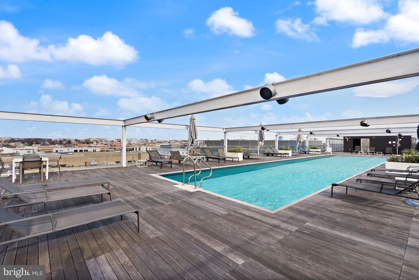 1111 24TH ST NW #27, WASHINGTON, District Of Columbia 20037, 2 Bedrooms Bedrooms, 4 Rooms Rooms,2 BathroomsBathrooms,Residential,For sale,1111 24TH ST NW #27,DCDC2238934 MLS # DCDC2238934