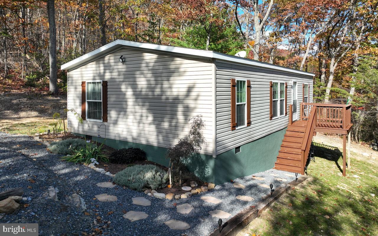 187 HOLLY HILL RD, LURAY, Virginia 22835, 3 Bedrooms Bedrooms, 5 Rooms Rooms,2 BathroomsBathrooms,Residential,For sale,187 HOLLY HILL RD,VAPA2005804 MLS # VAPA2005804