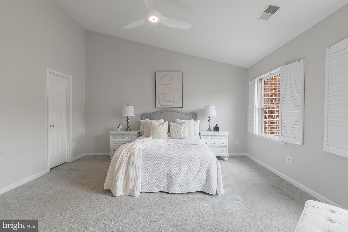 6602 THURLTON DR, ALEXANDRIA, Virginia 22315, 3 Bedrooms Bedrooms, 15 Rooms Rooms,3 BathroomsBathrooms,Residential,For sale,6602 THURLTON DR,VAFX2283810 MLS # VAFX2283810