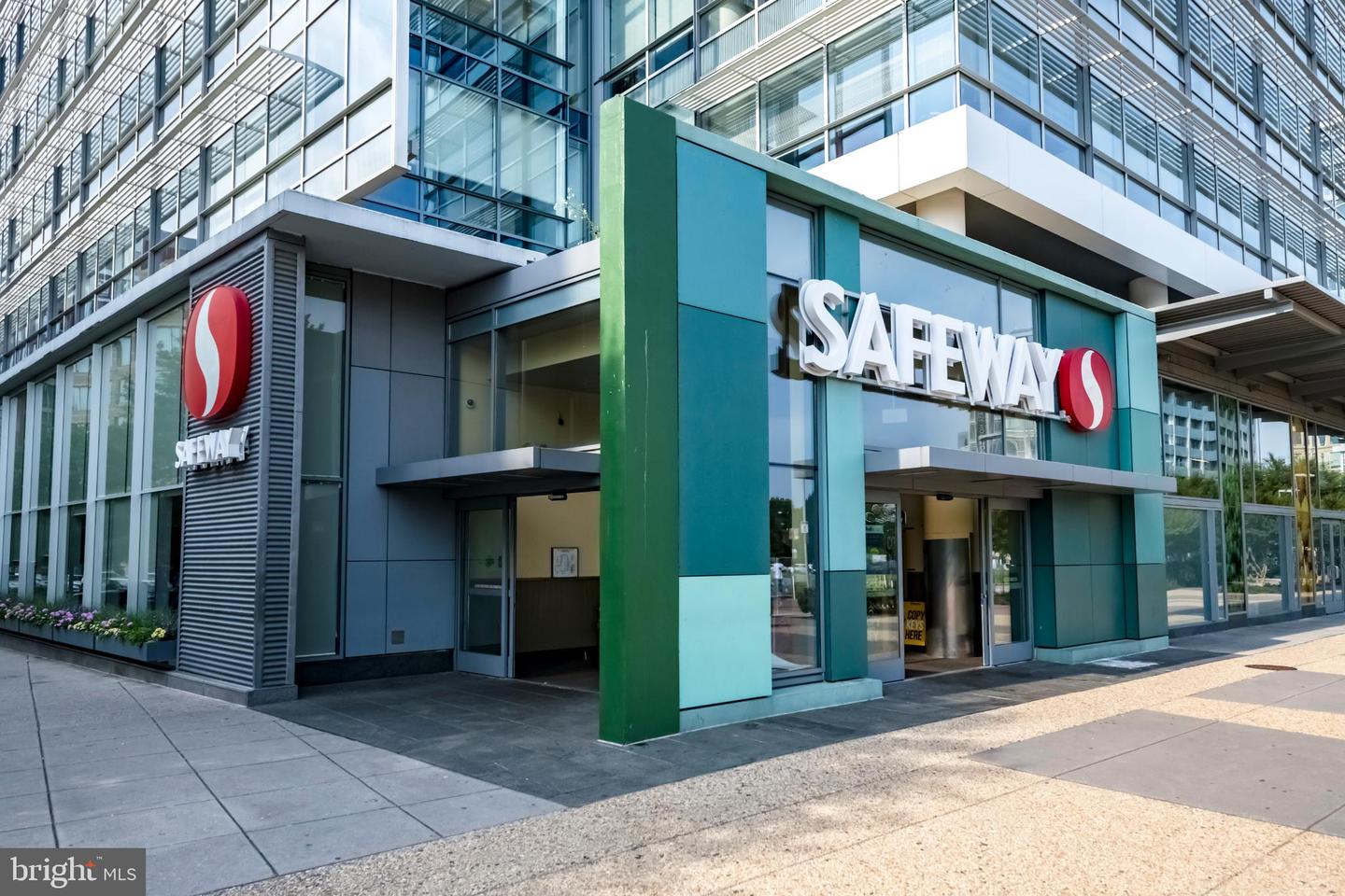 205 G ST SW #145, WASHINGTON, District Of Columbia 20024, 3 Bedrooms Bedrooms, 8 Rooms Rooms,2 BathroomsBathrooms,Residential,For sale,205 G ST SW #145,DCDC2239442 MLS # DCDC2239442