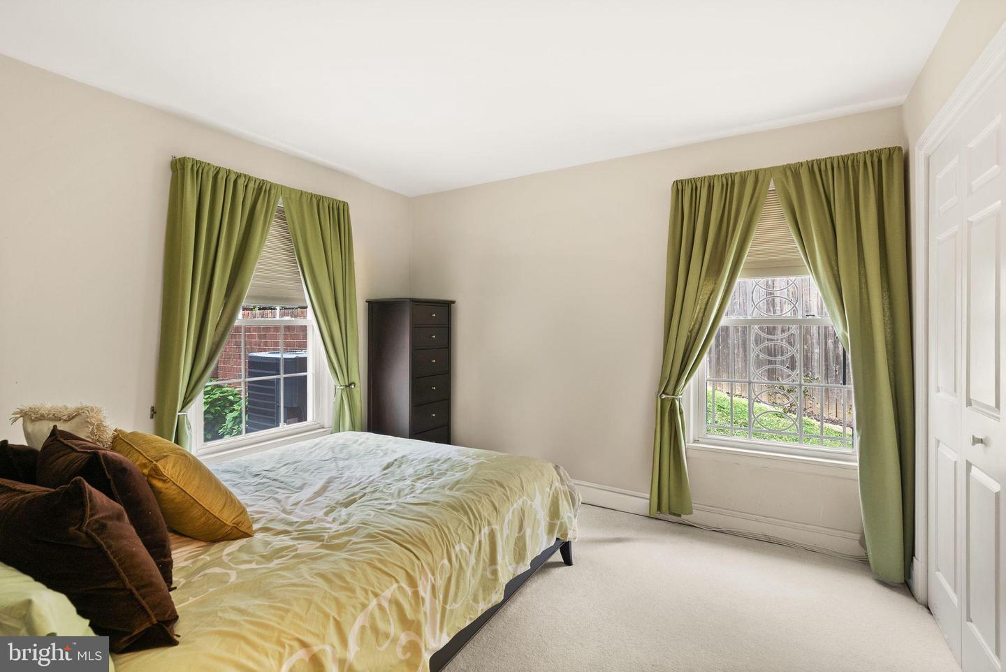 3267 SUTTON PL NW #C, WASHINGTON, District Of Columbia 20016, 2 Bedrooms Bedrooms, ,2 BathroomsBathrooms,Residential,For sale,3267 SUTTON PL NW #C,DCDC2239502 MLS # DCDC2239502 3267 SUTTON PL NW #C, WASHINGTON, District Of Columbia 20016, 2 Bedrooms Bedrooms, ,2 BathroomsBathrooms,Residential,For sale,3267 SUTTON PL NW #C,DCDC2239502 MLS # DCDC2239502